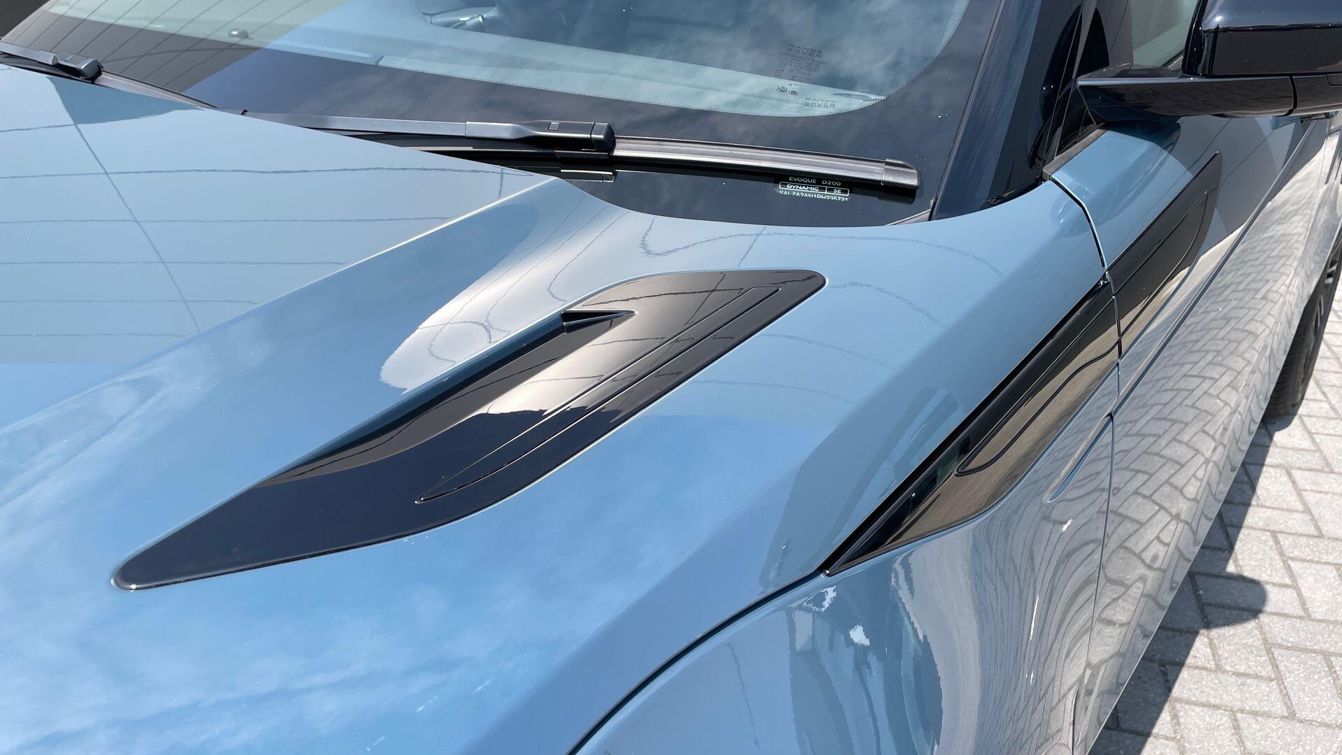 Land Rover Range Rover Evoque view 20