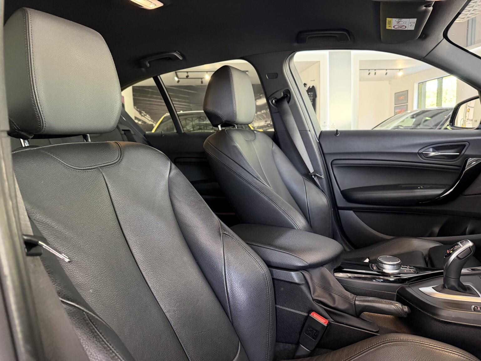 BMW 1 Series view 14
