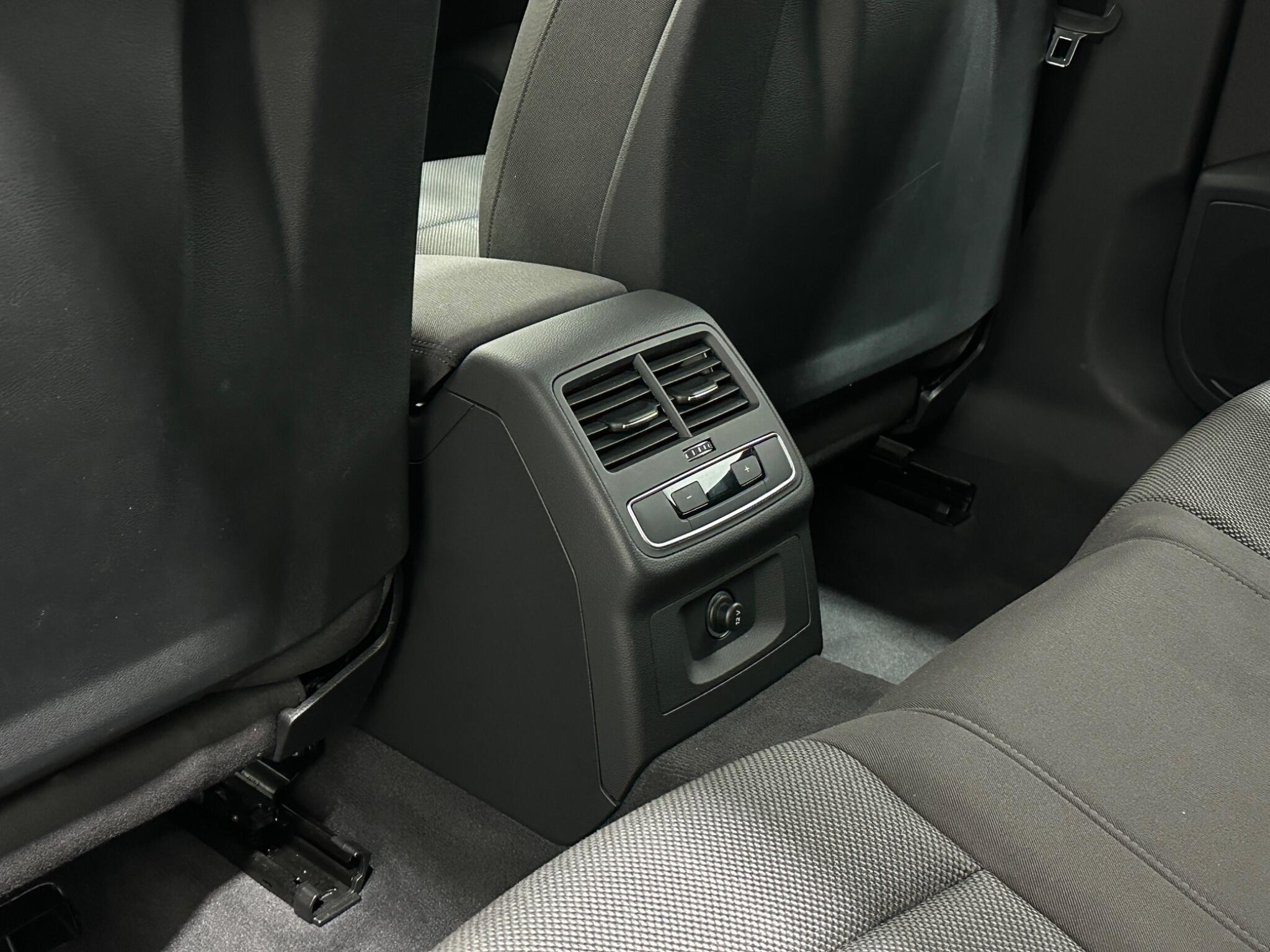 Audi A4 view 39