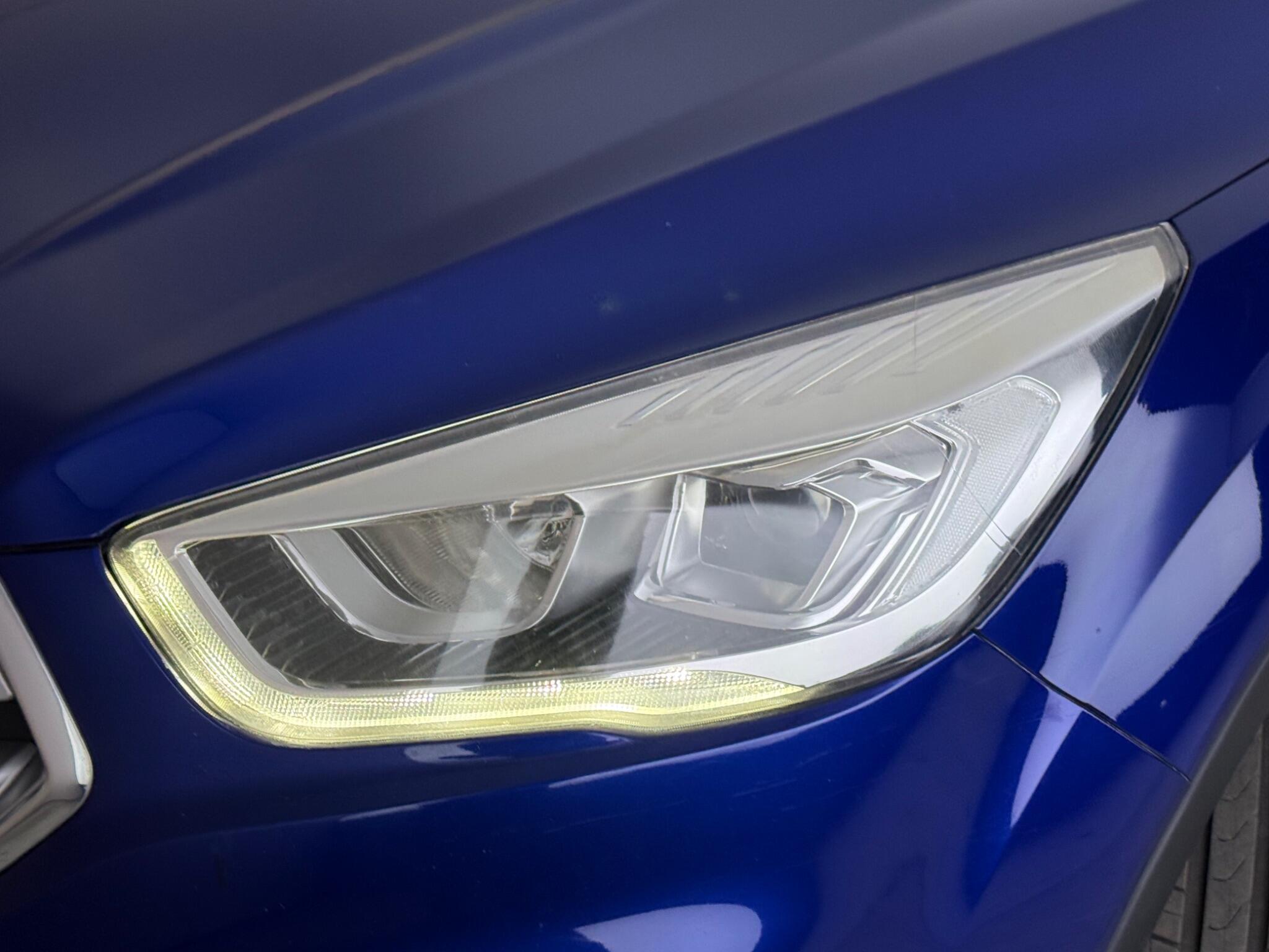 Ford Kuga view 10