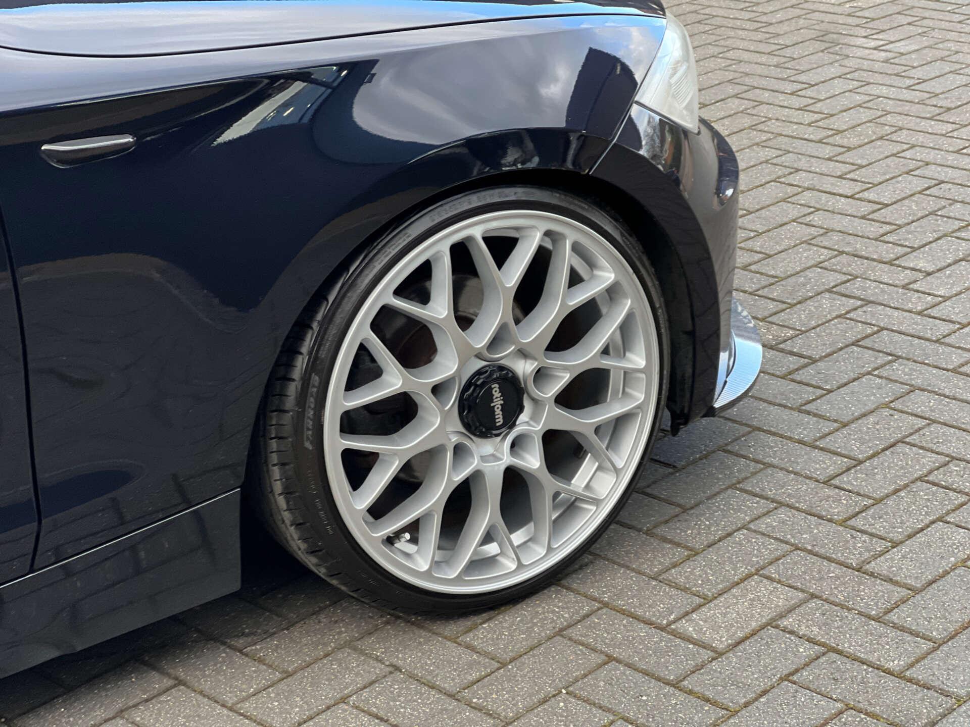 BMW 1 Series view 11