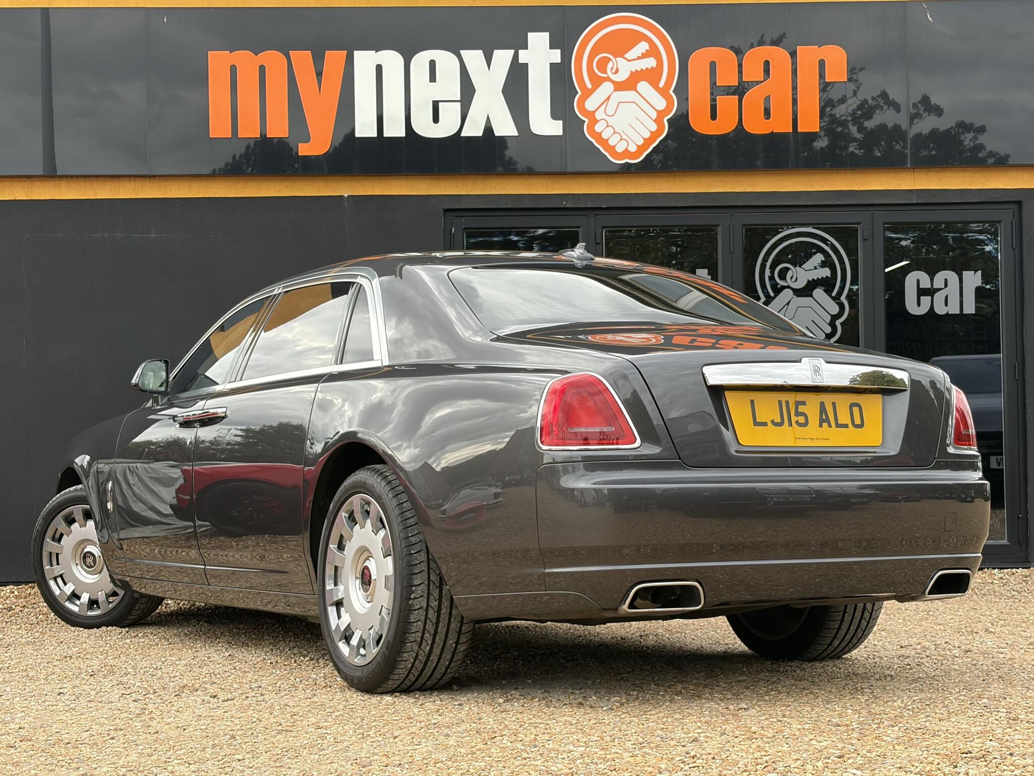 Rolls-Royce Ghost view 10