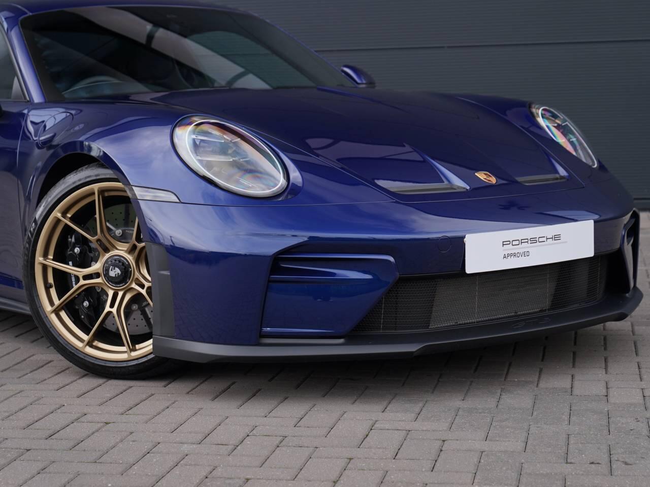 Porsche 911 view 53