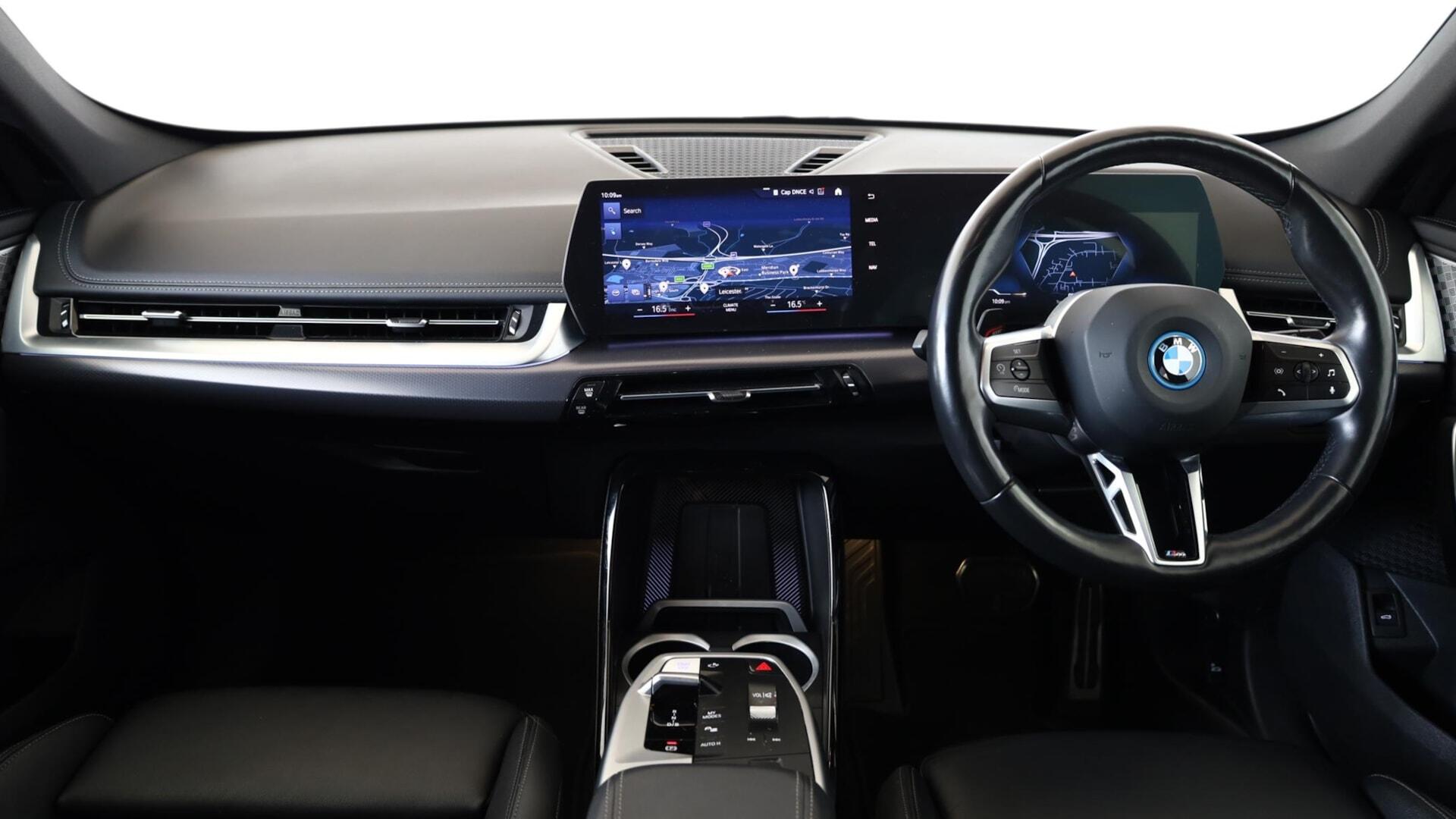 BMW iX1 view 4