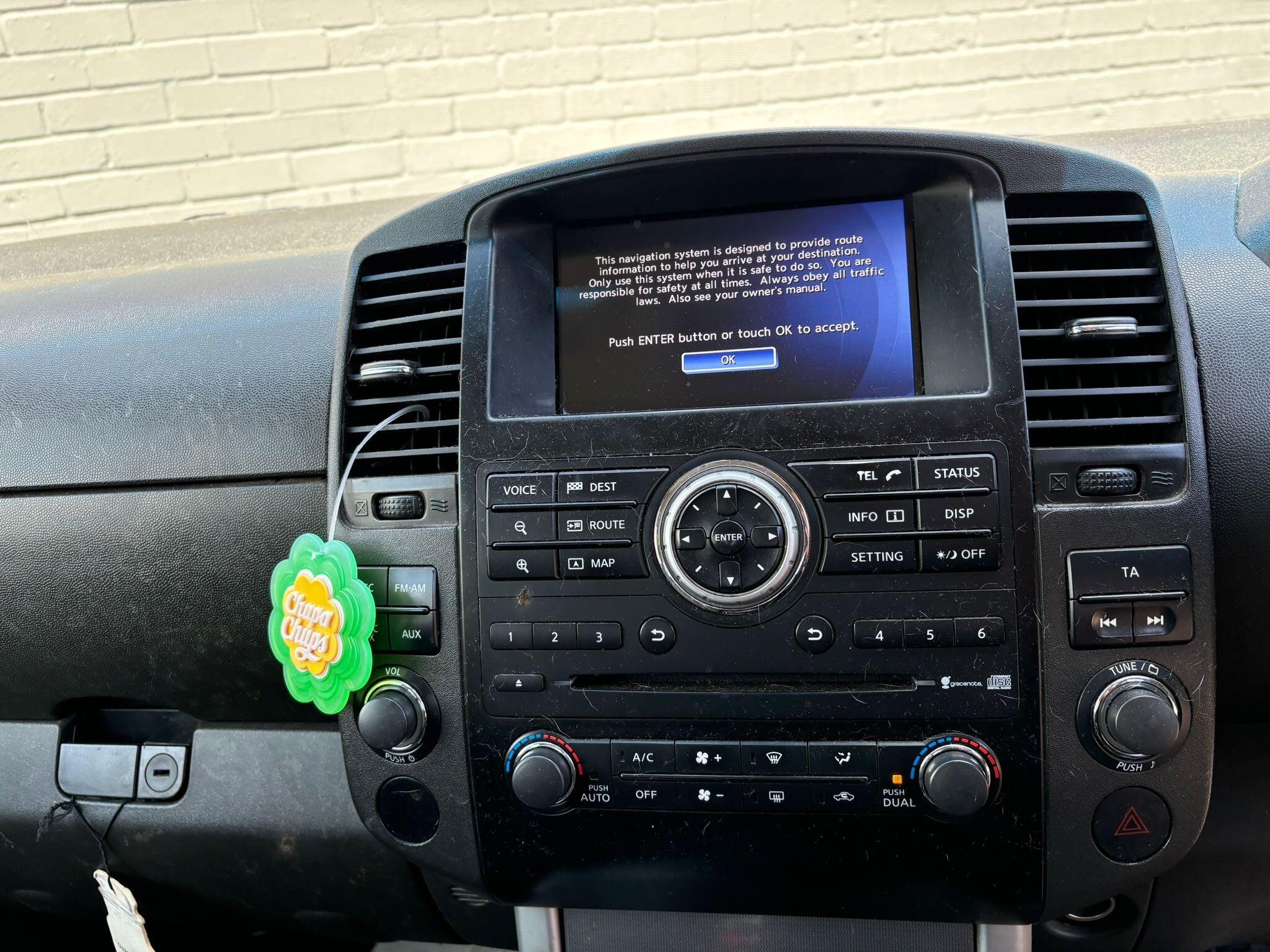 Nissan Navara view 14