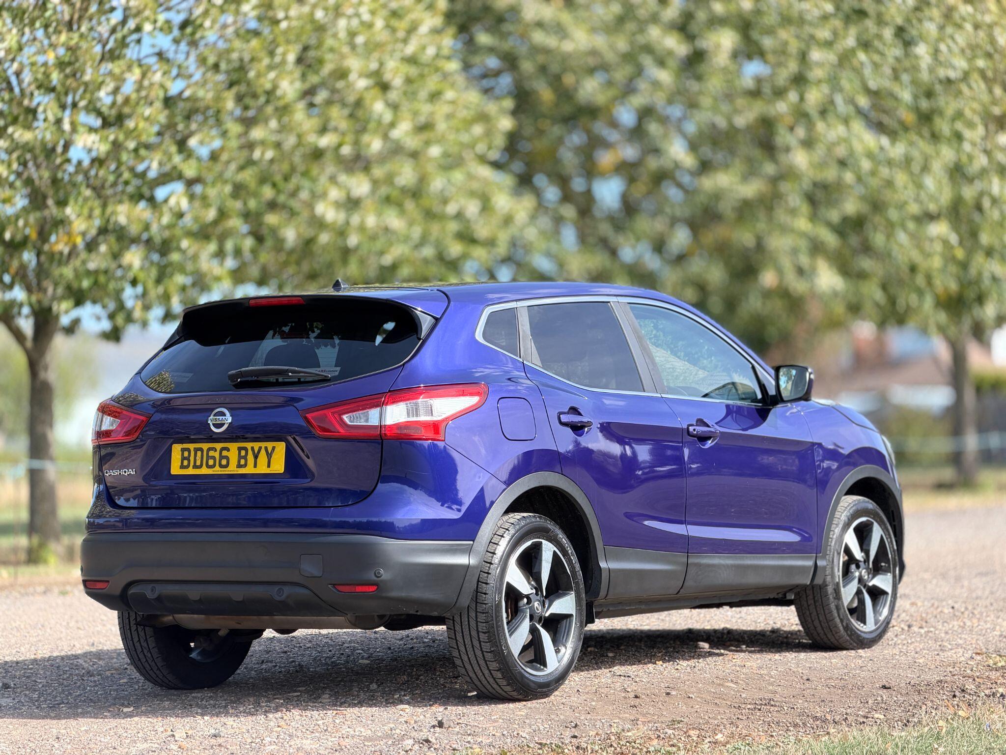 Nissan Qashqai view 8