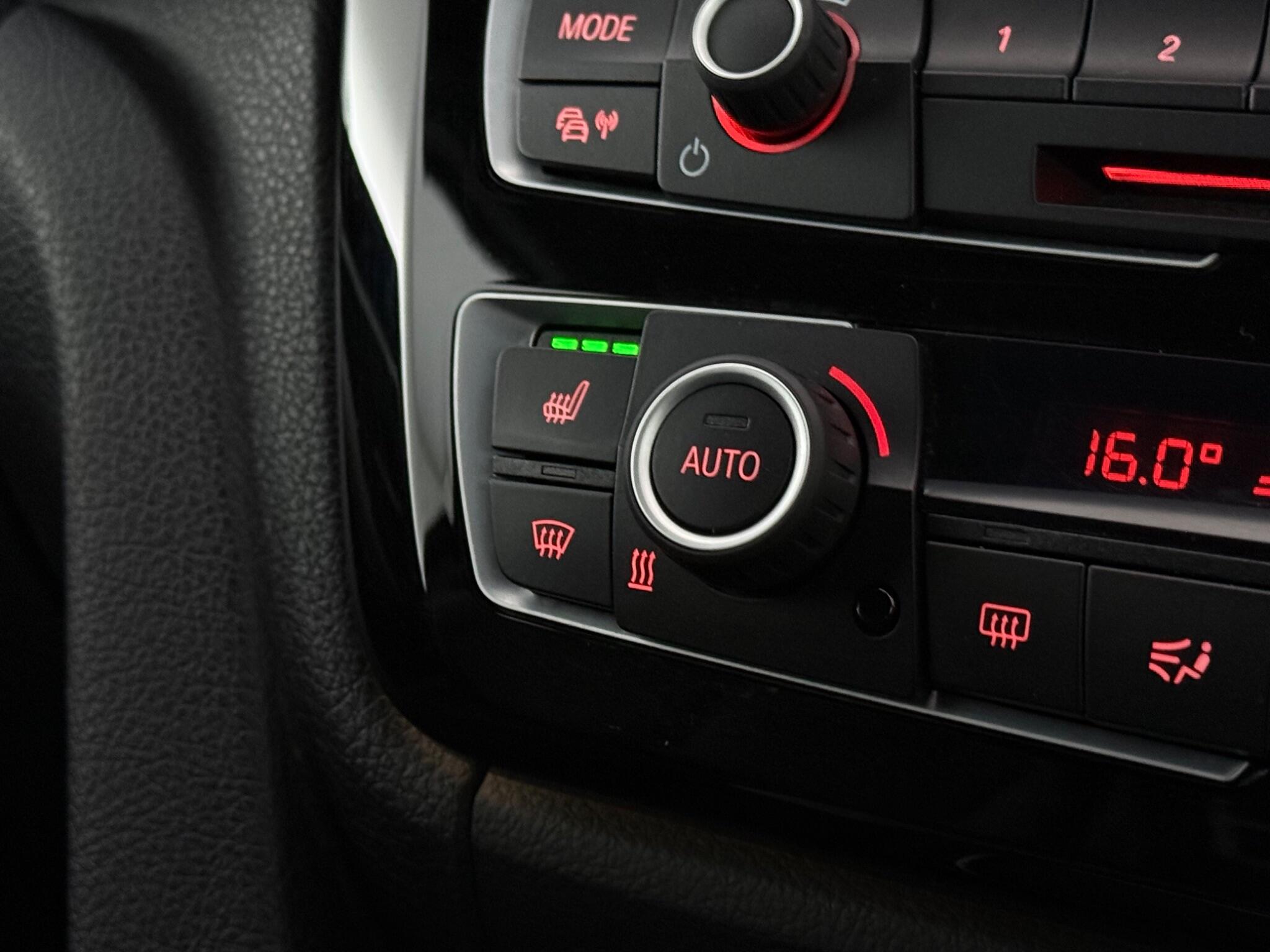 BMW 4 Series view 22