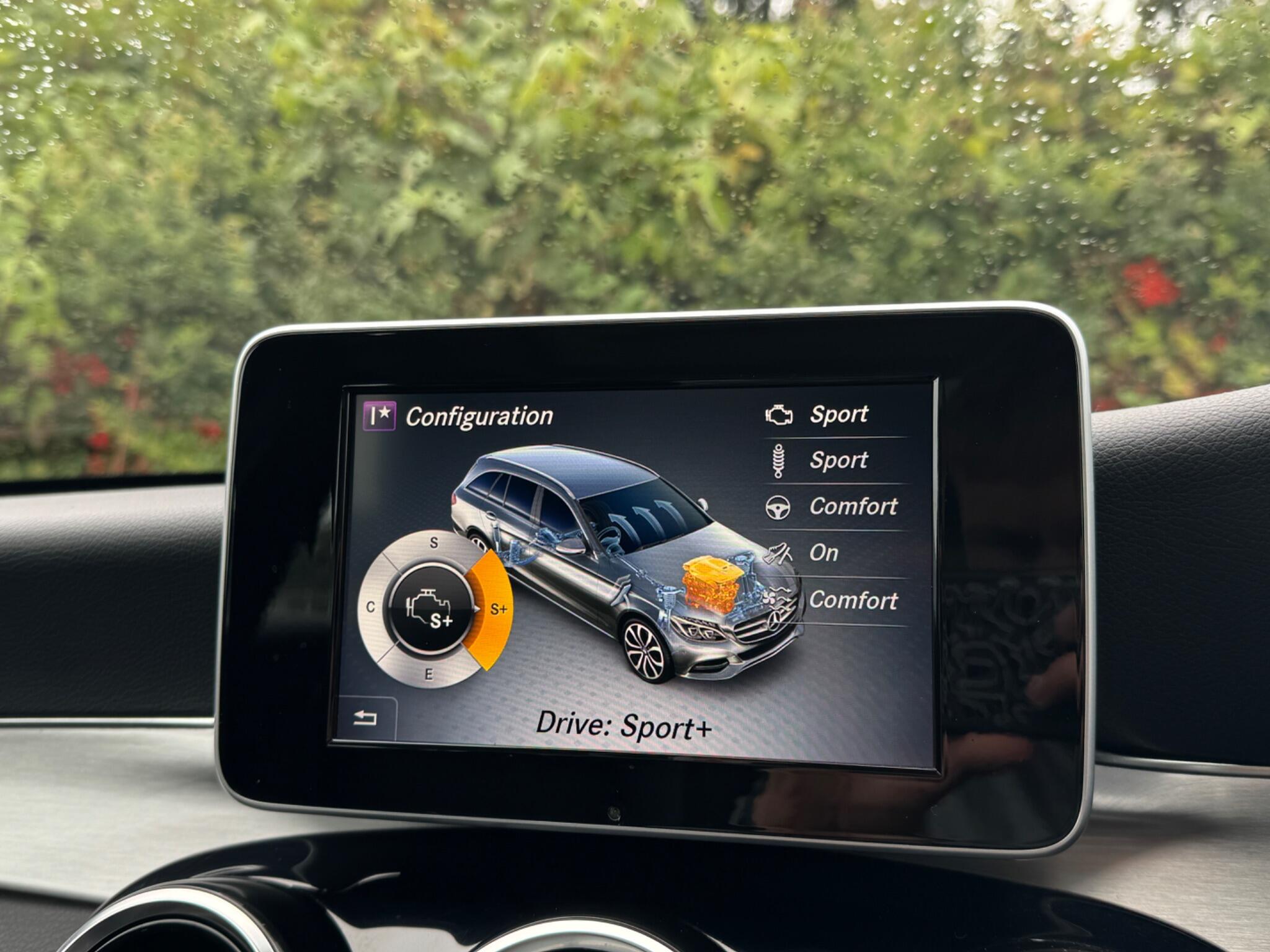 Mercedes-Benz C-Class view 42