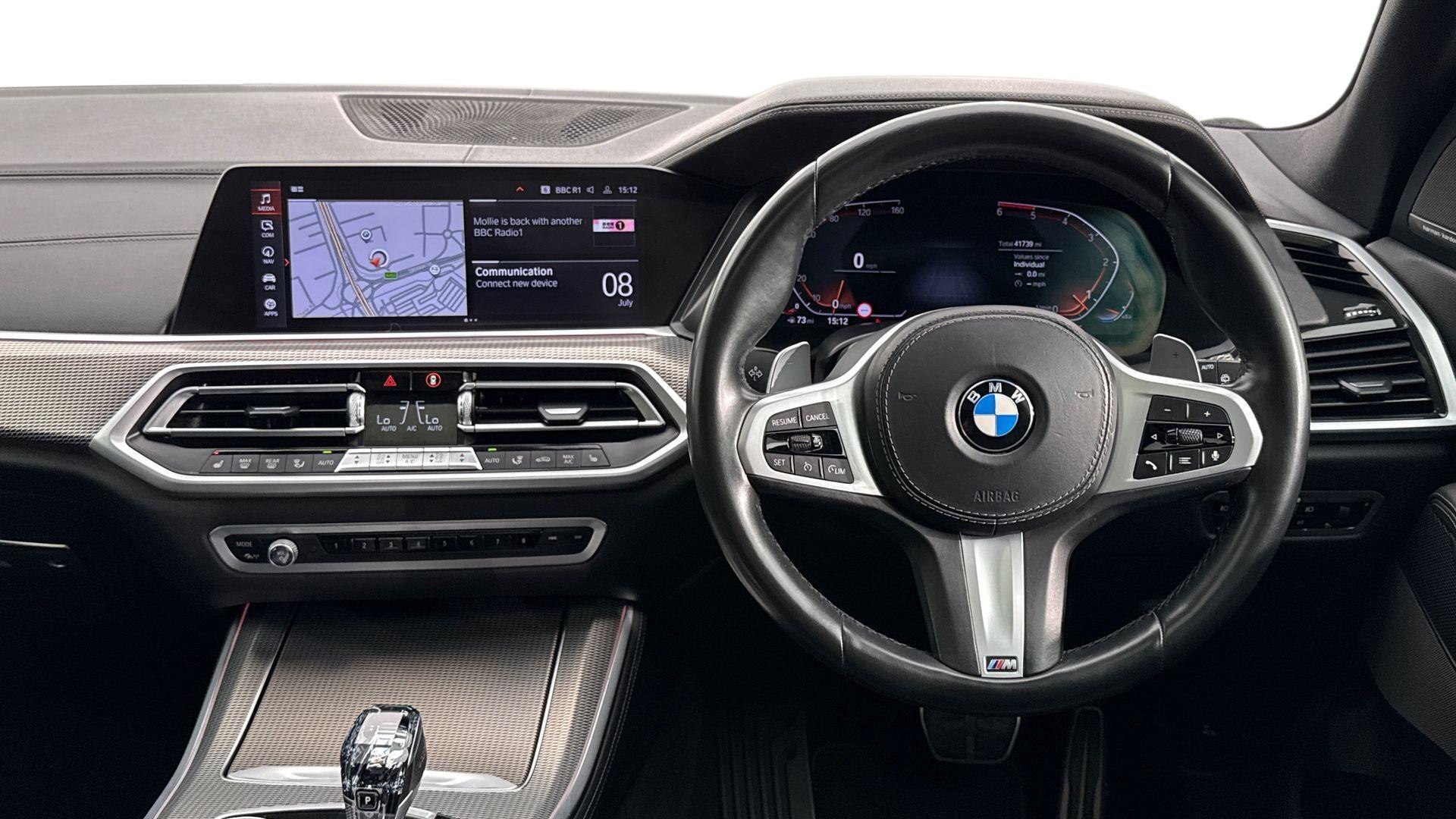 BMW X5 view 5