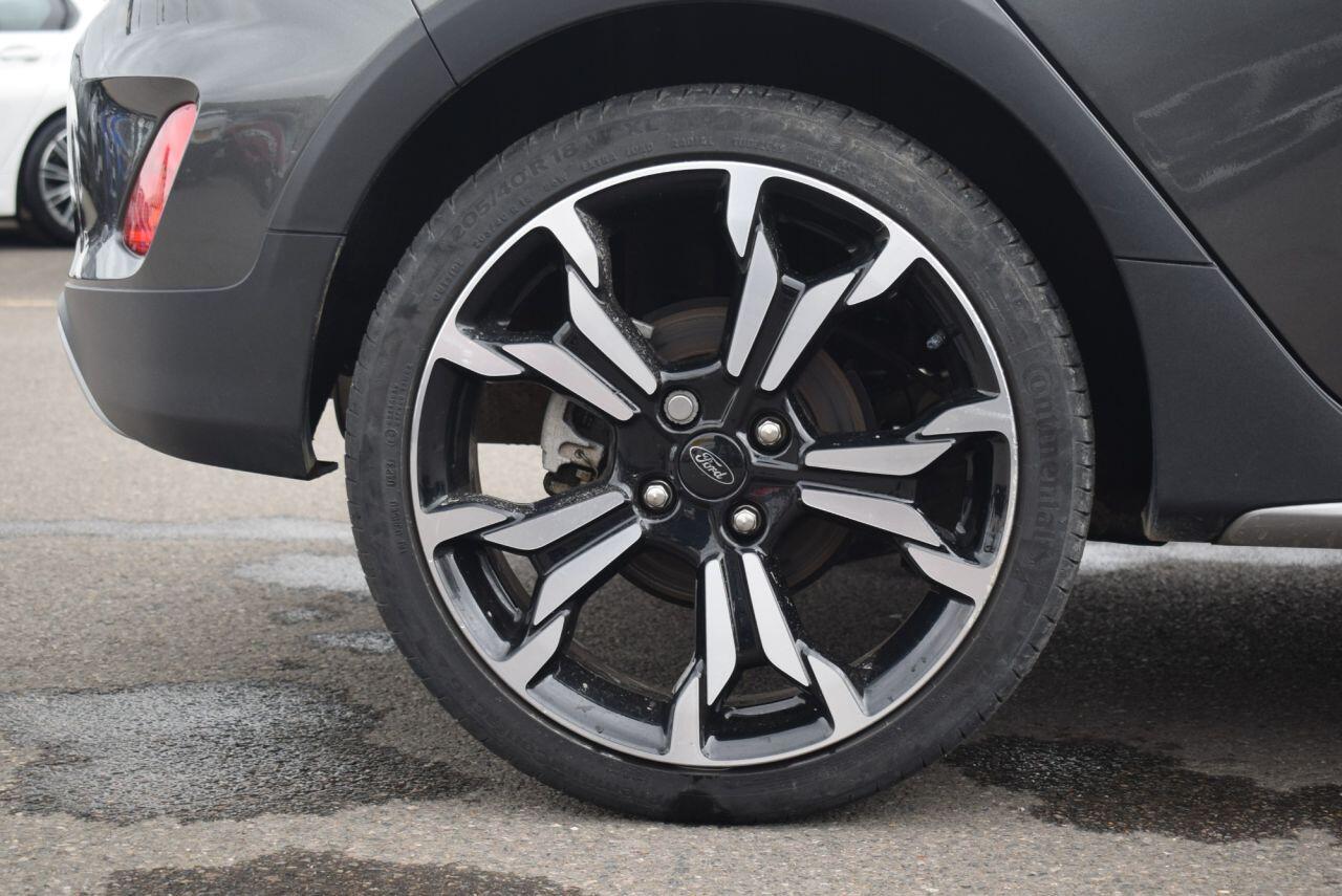 Ford Fiesta view 10