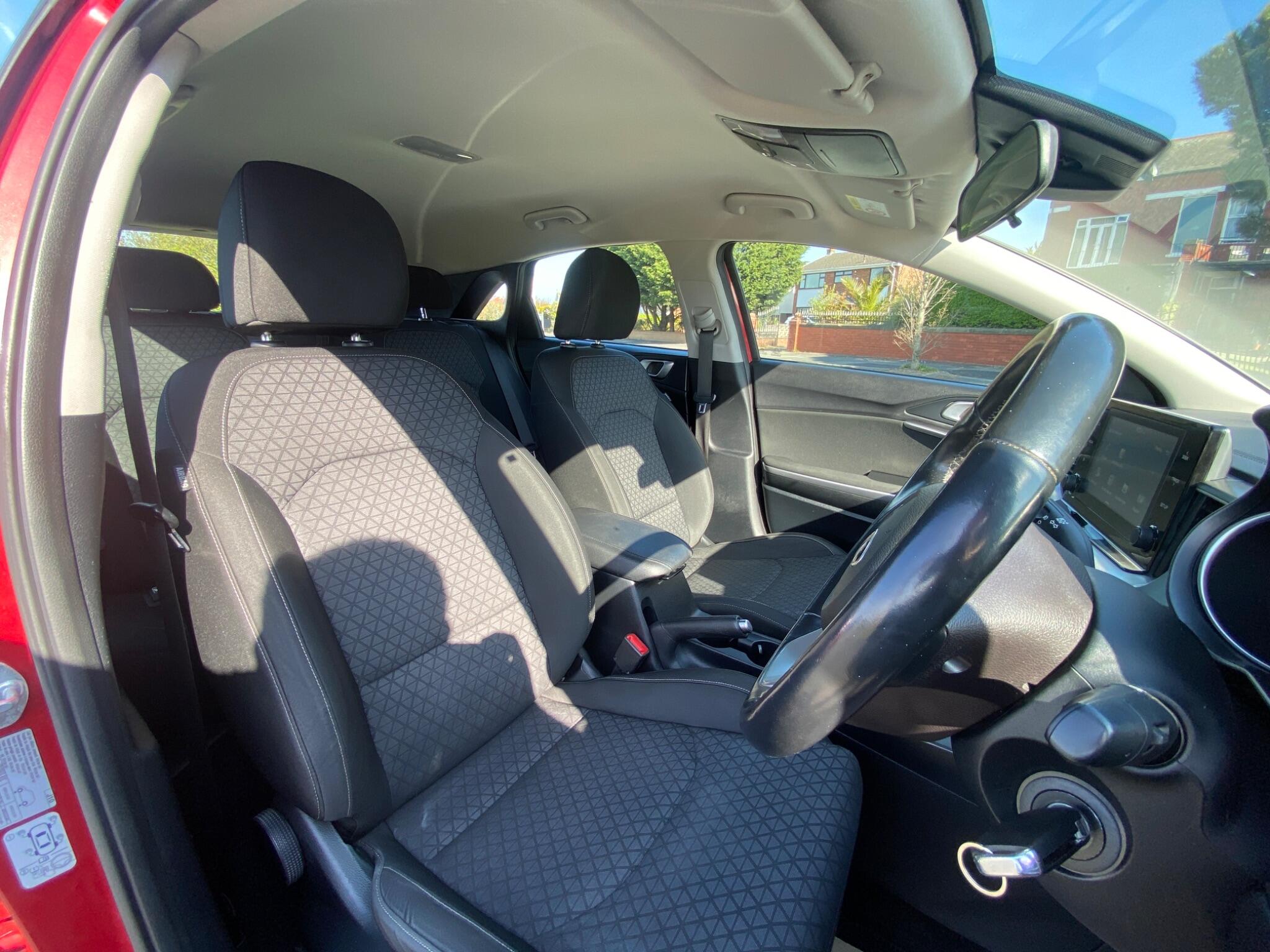 Kia Ceed 1.6 CRDi MHEV 2 Euro 6 (s/s) 5dr
