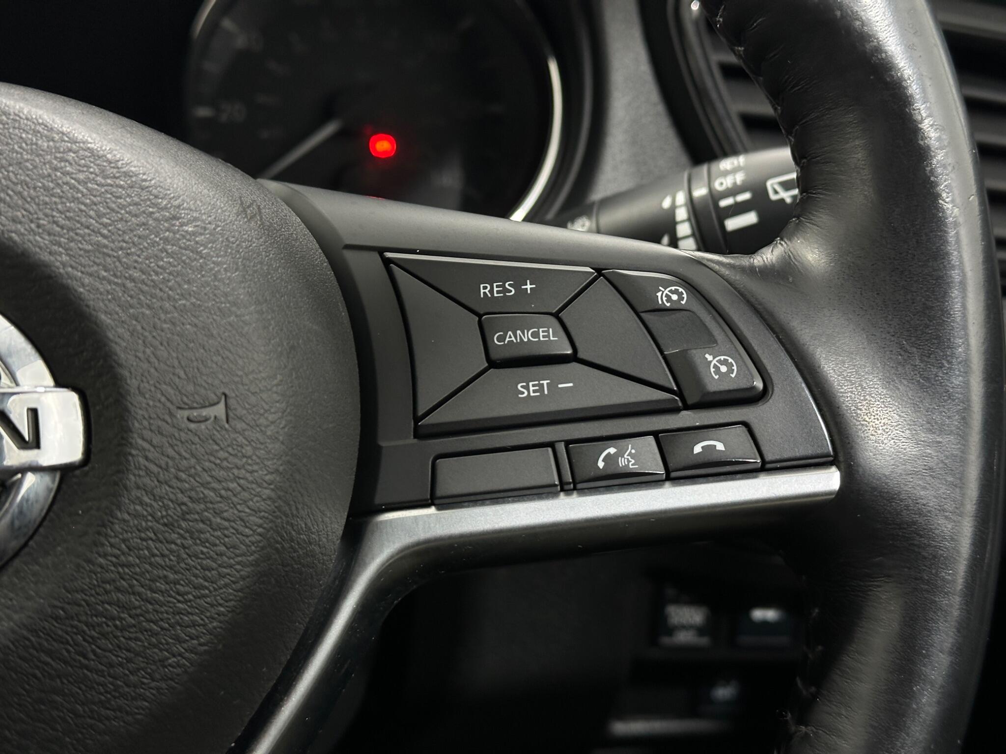 Nissan X-Trail view 16