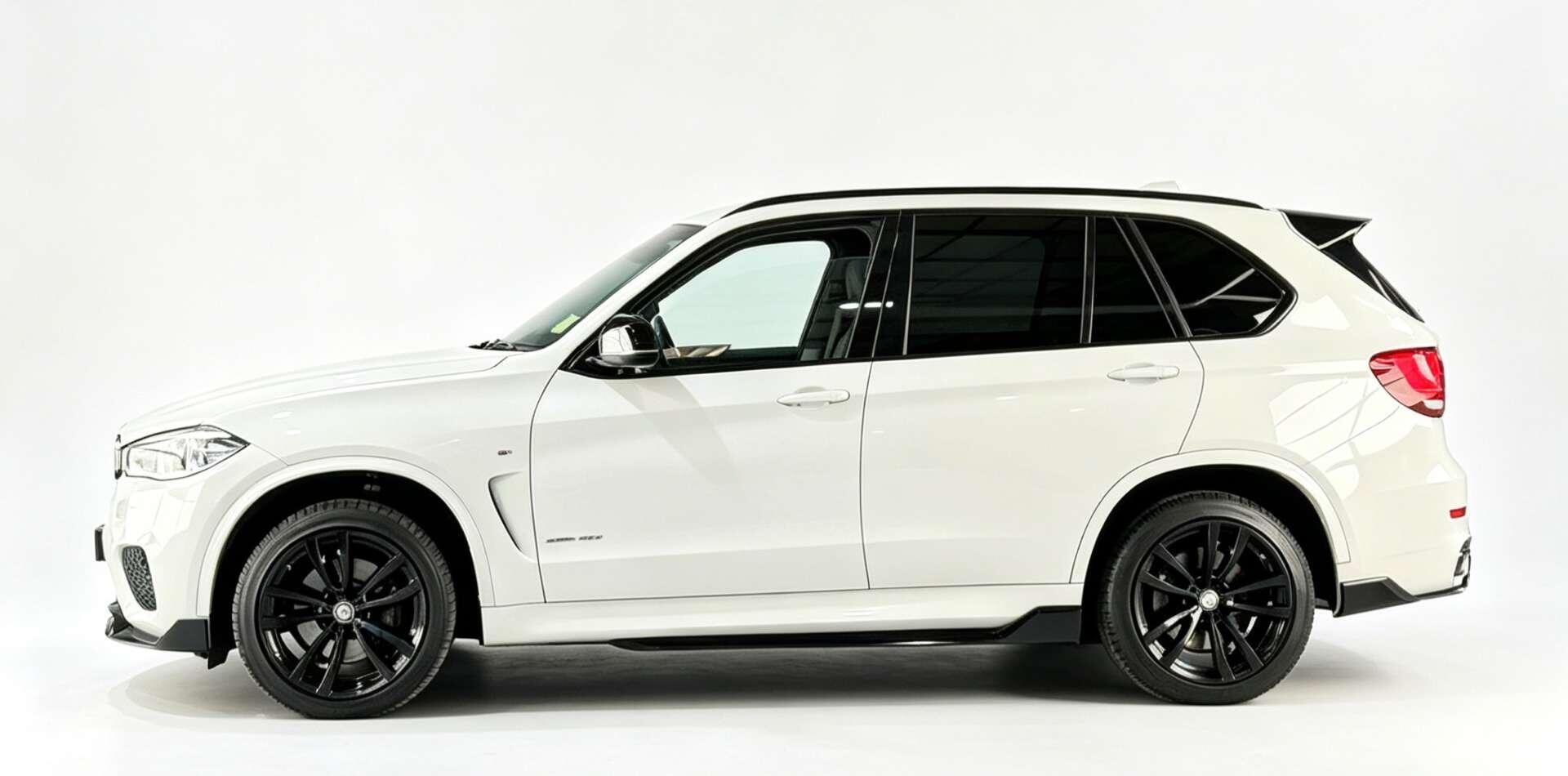 BMW X5 view 9