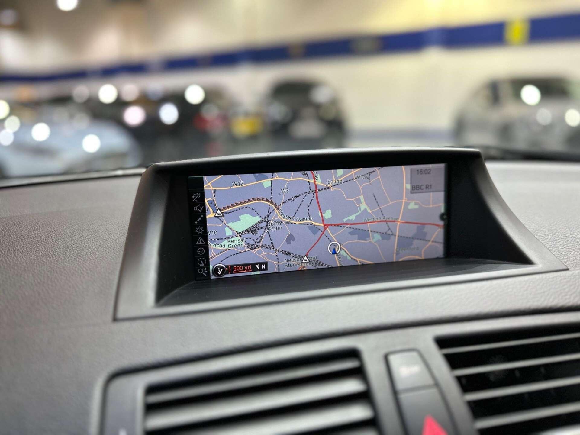 BMW 1 Series view 15