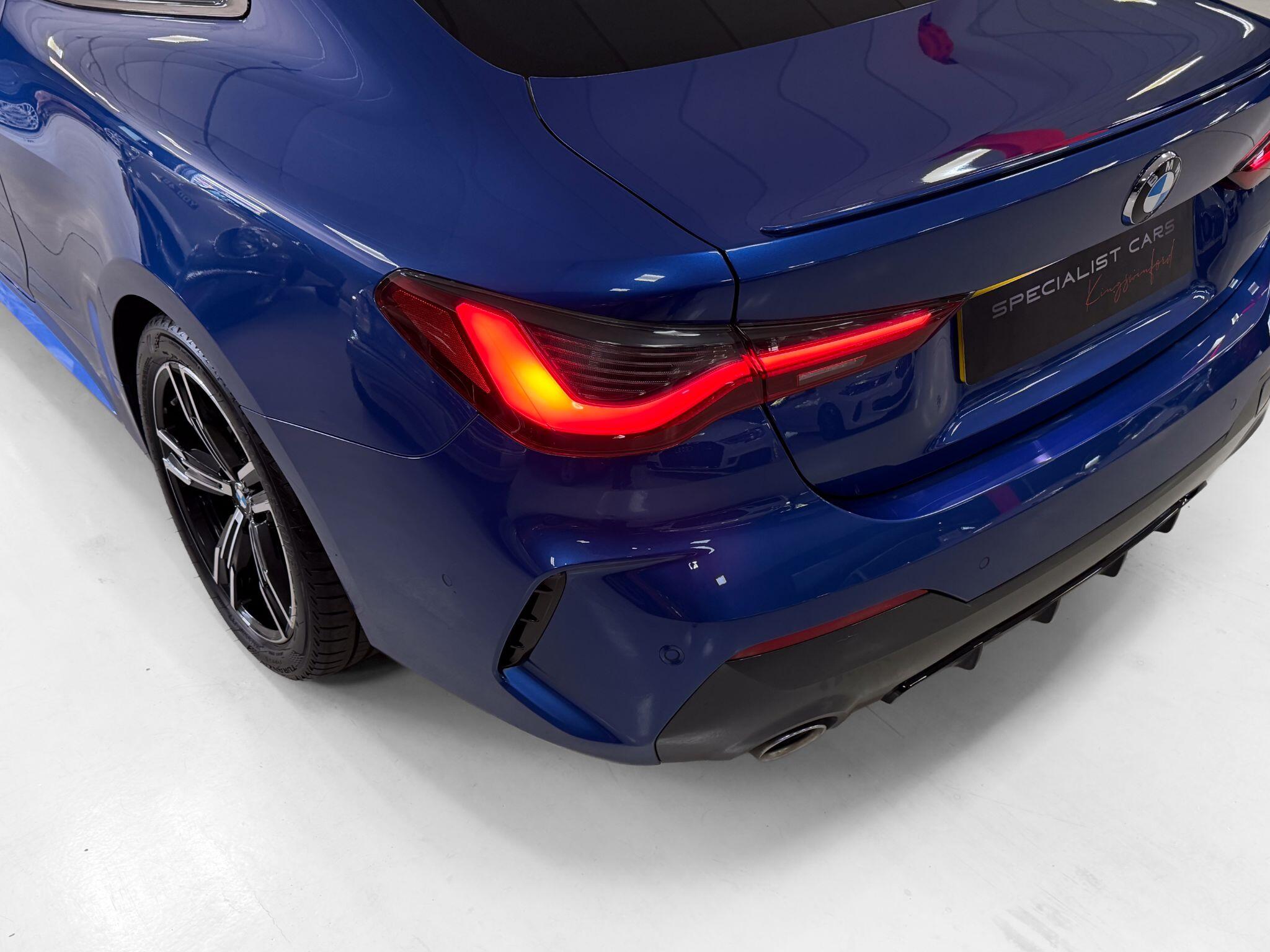 BMW 4 Series view 19