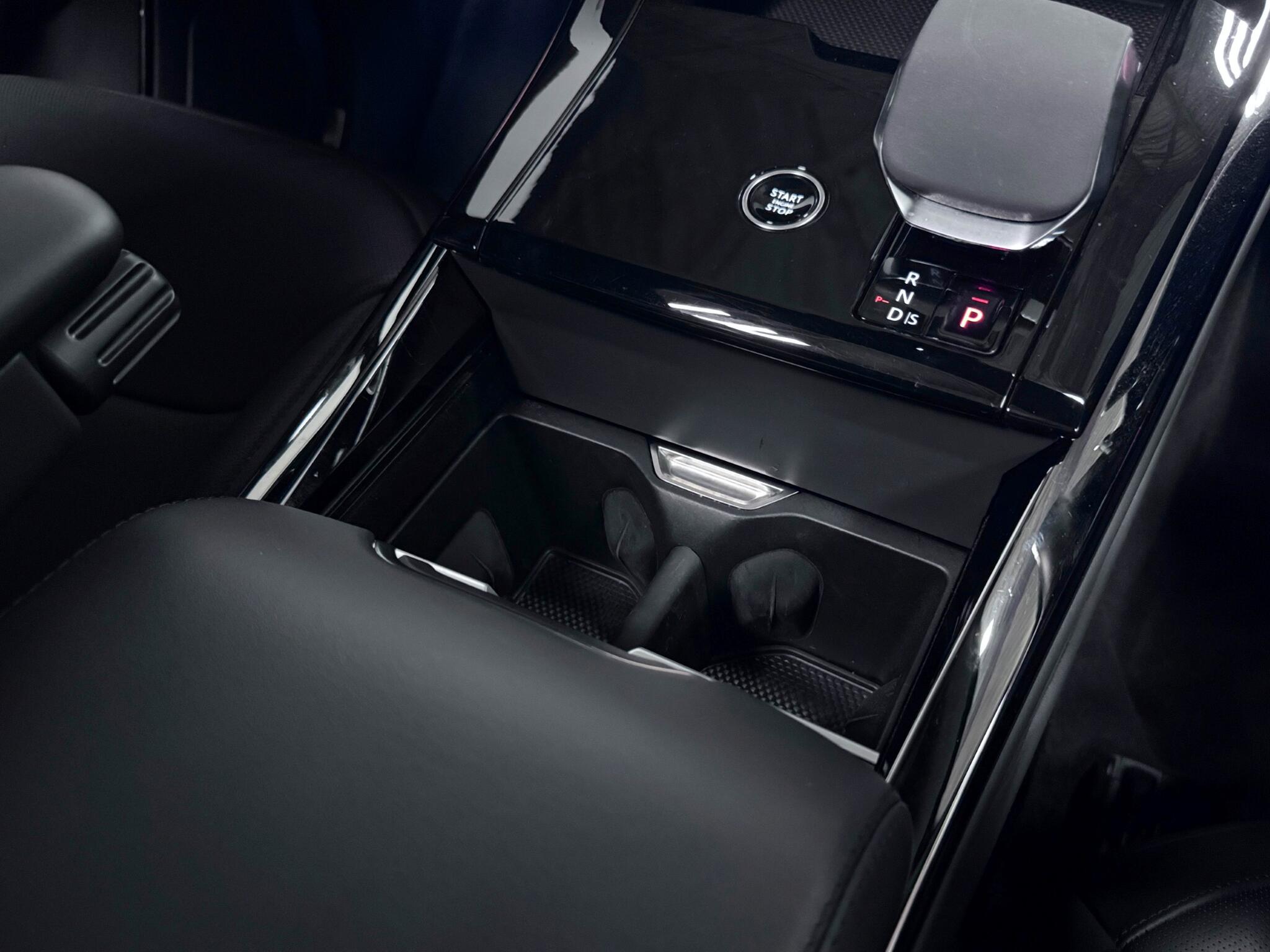 Land Rover Range Rover Sport view 36