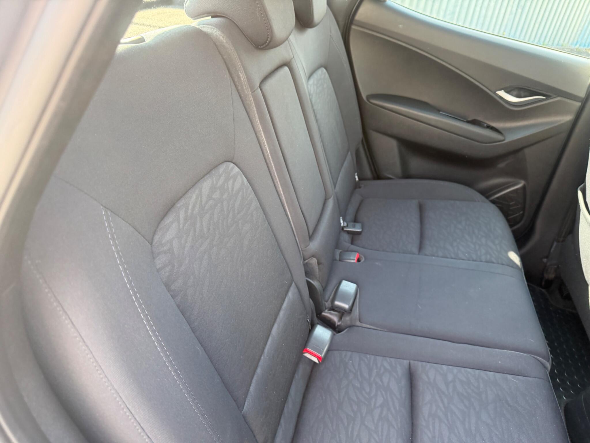 Hyundai Ix20 view 9