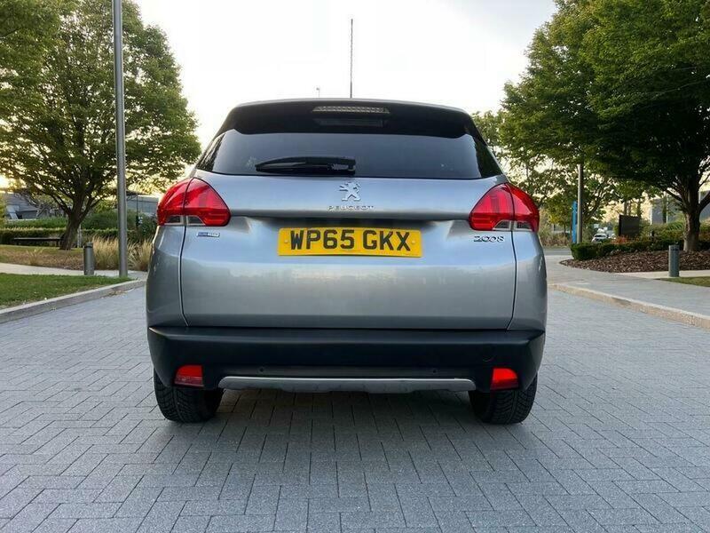 2016 Peugeot 2008 1.2 PureTech Allure Euro 6 (s/s) 5dr • 15,159 miles image 14