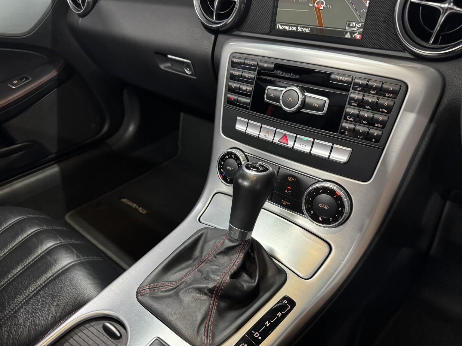 Mercedes-Benz SLK view 20
