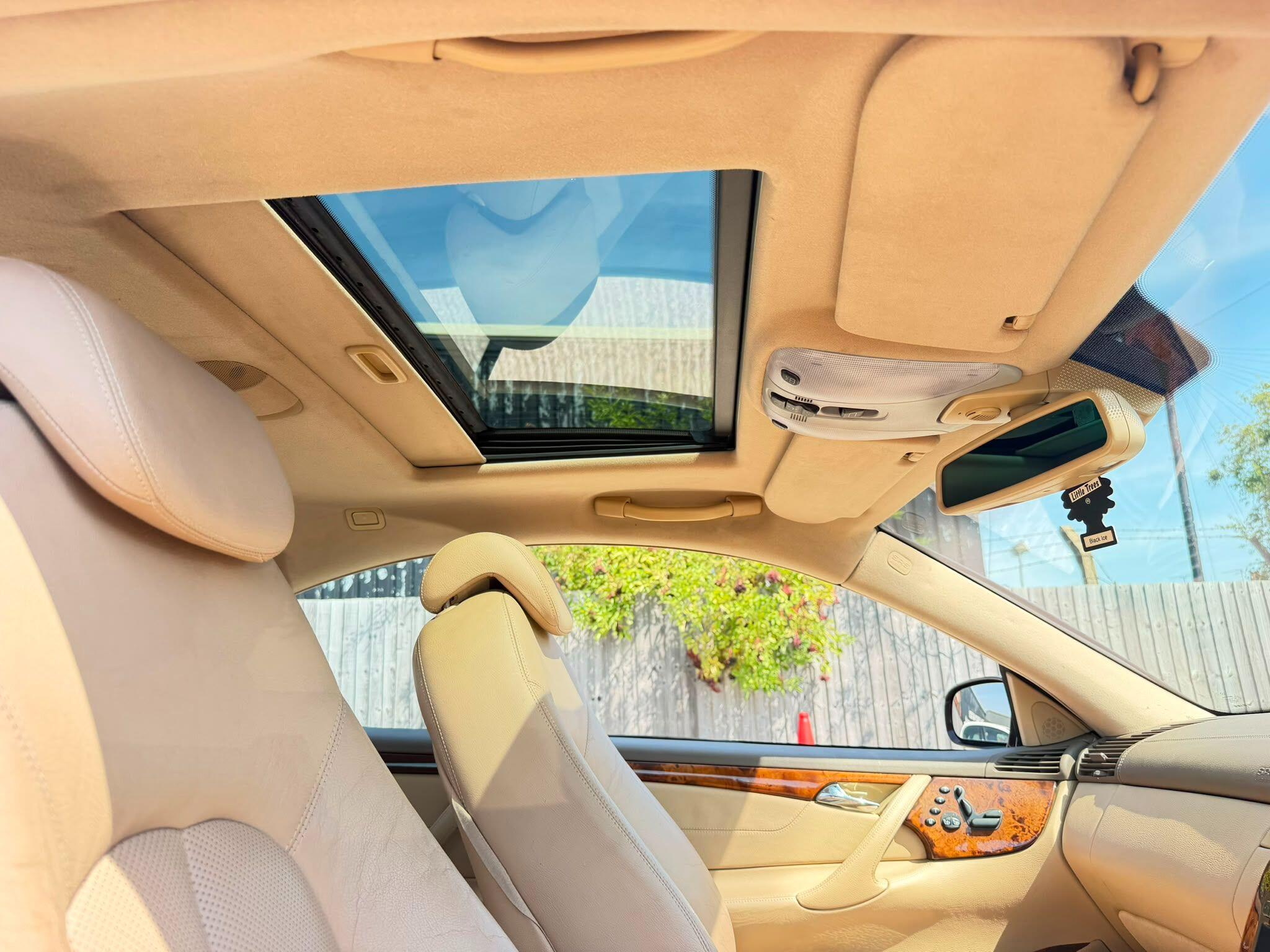 Mercedes-Benz CL view 24