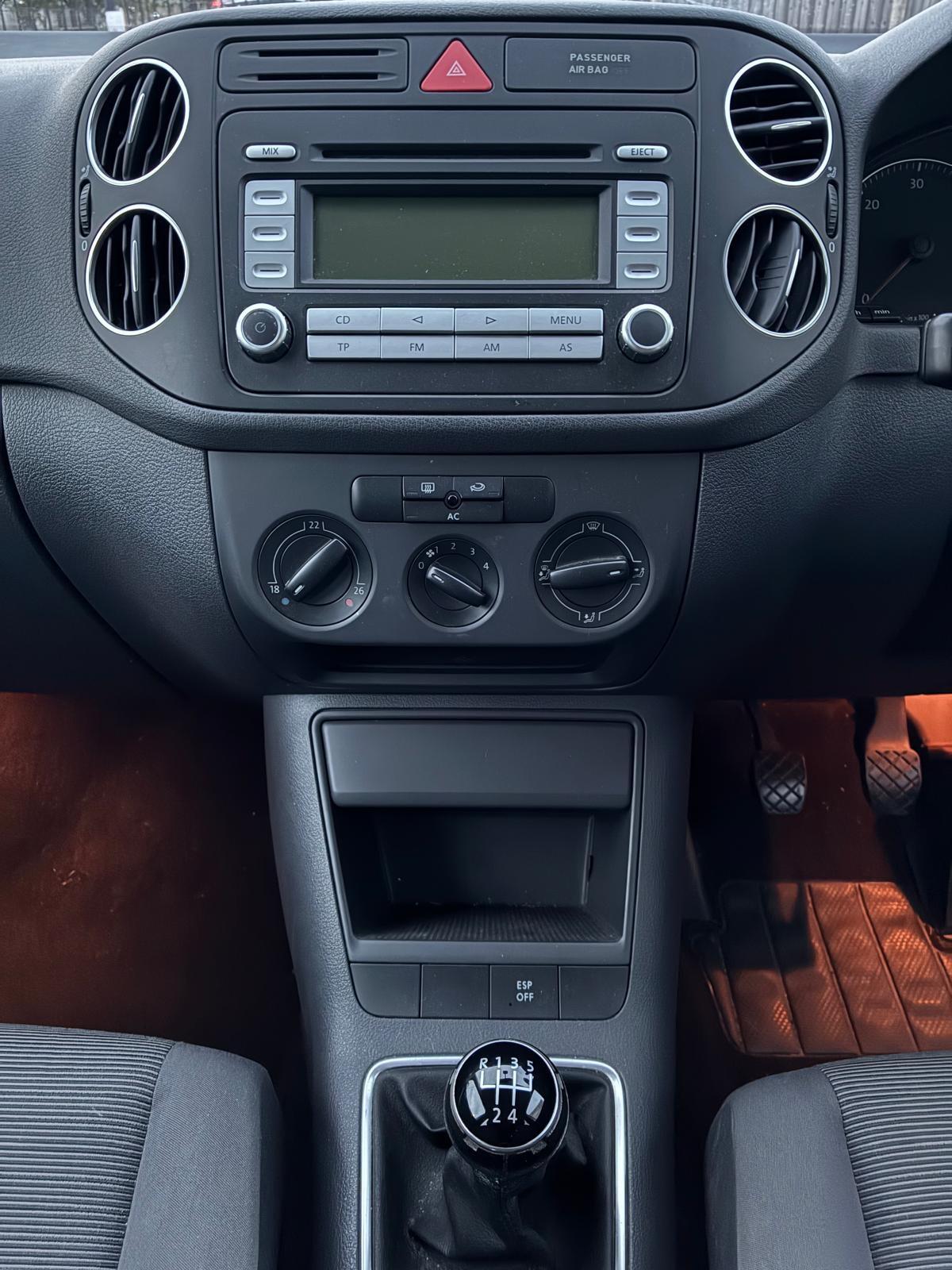 Volkswagen Golf Plus view 17