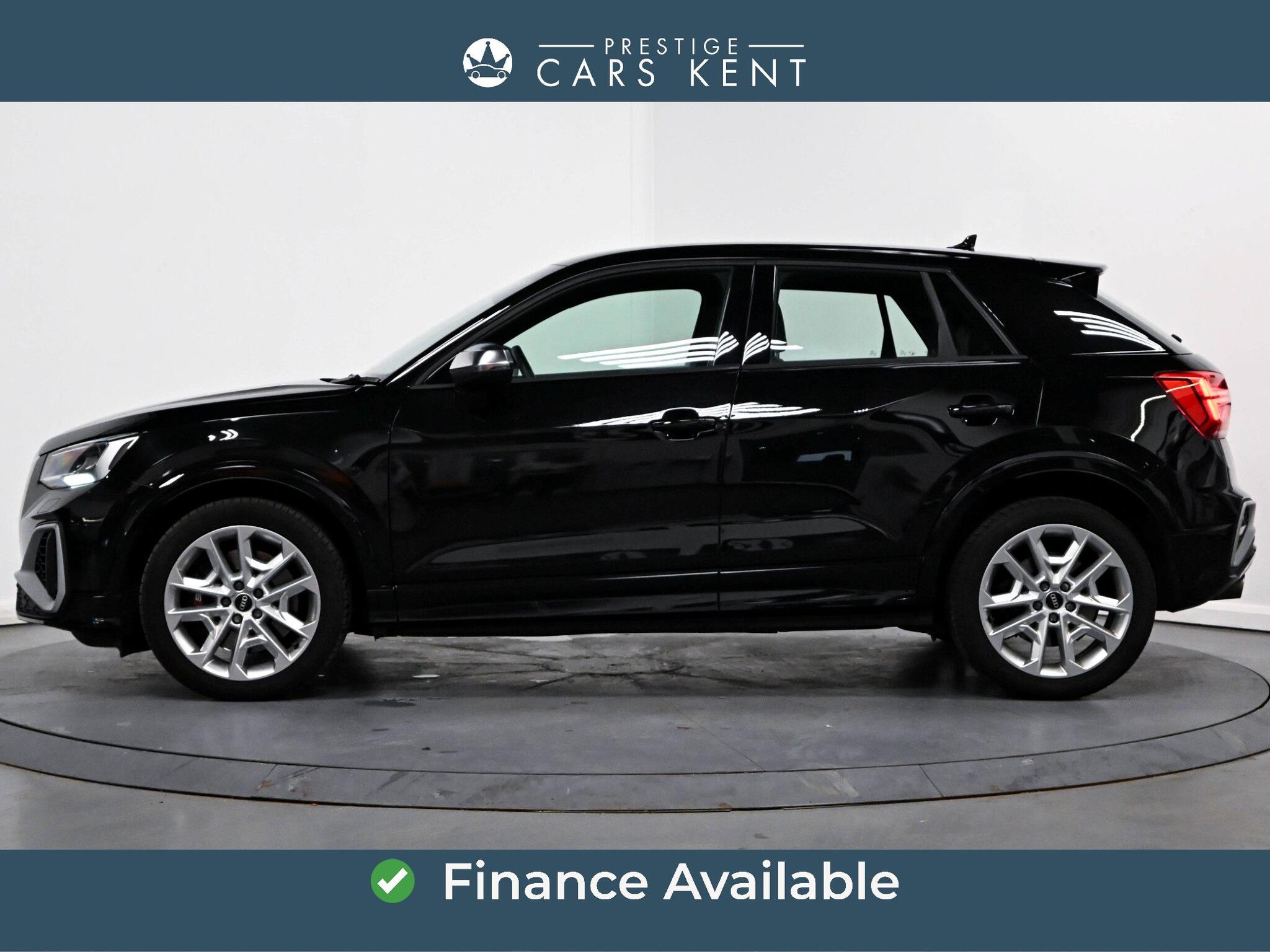 Audi SQ2 view 4