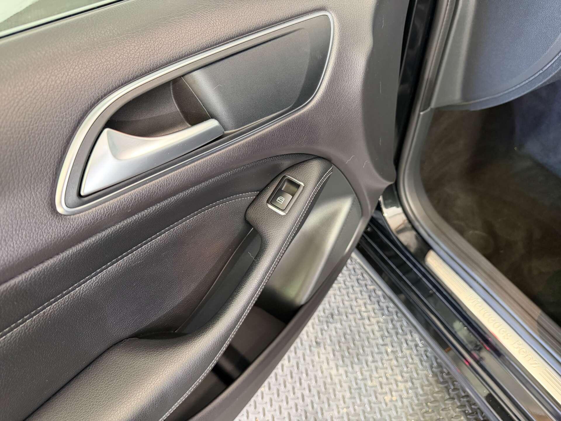 Mercedes-Benz B-Class view 59