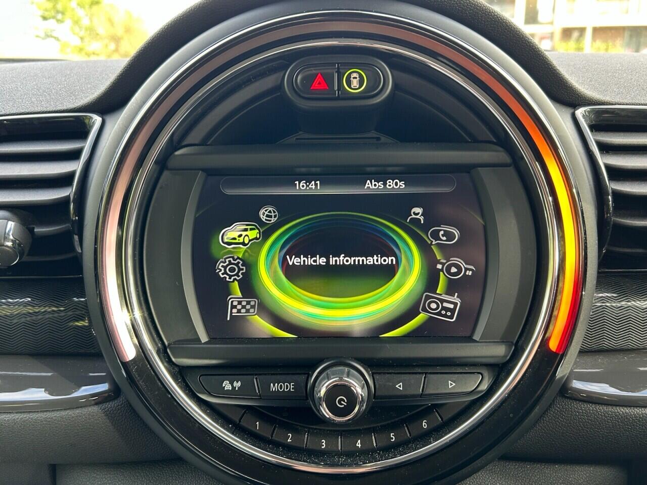 Mini Clubman view 34