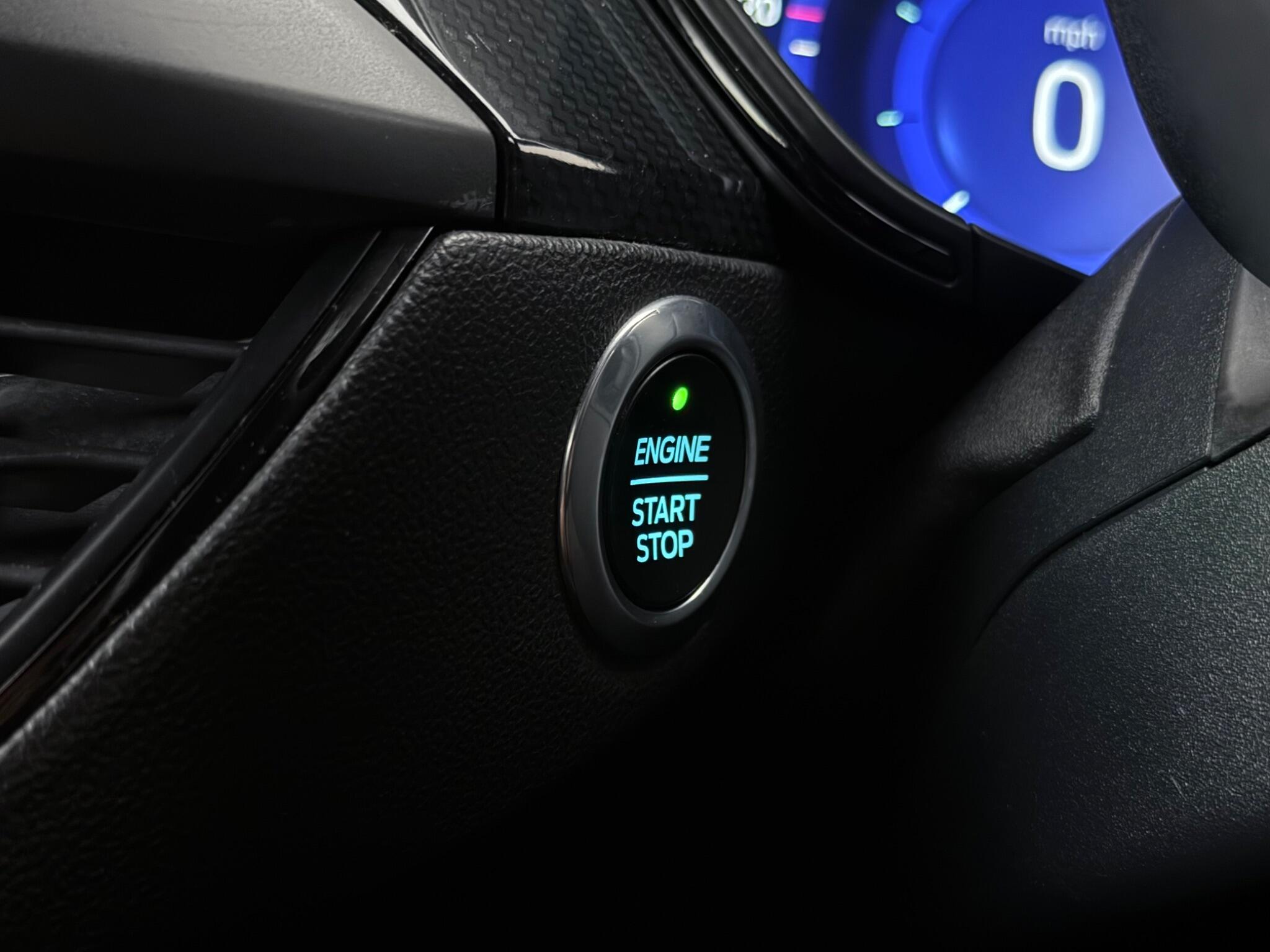 Ford Focus view 23