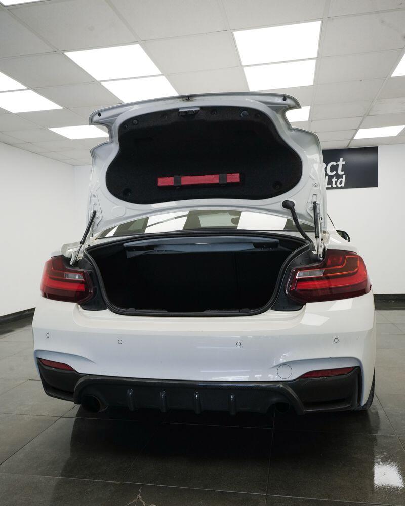 BMW 2 Series view 8