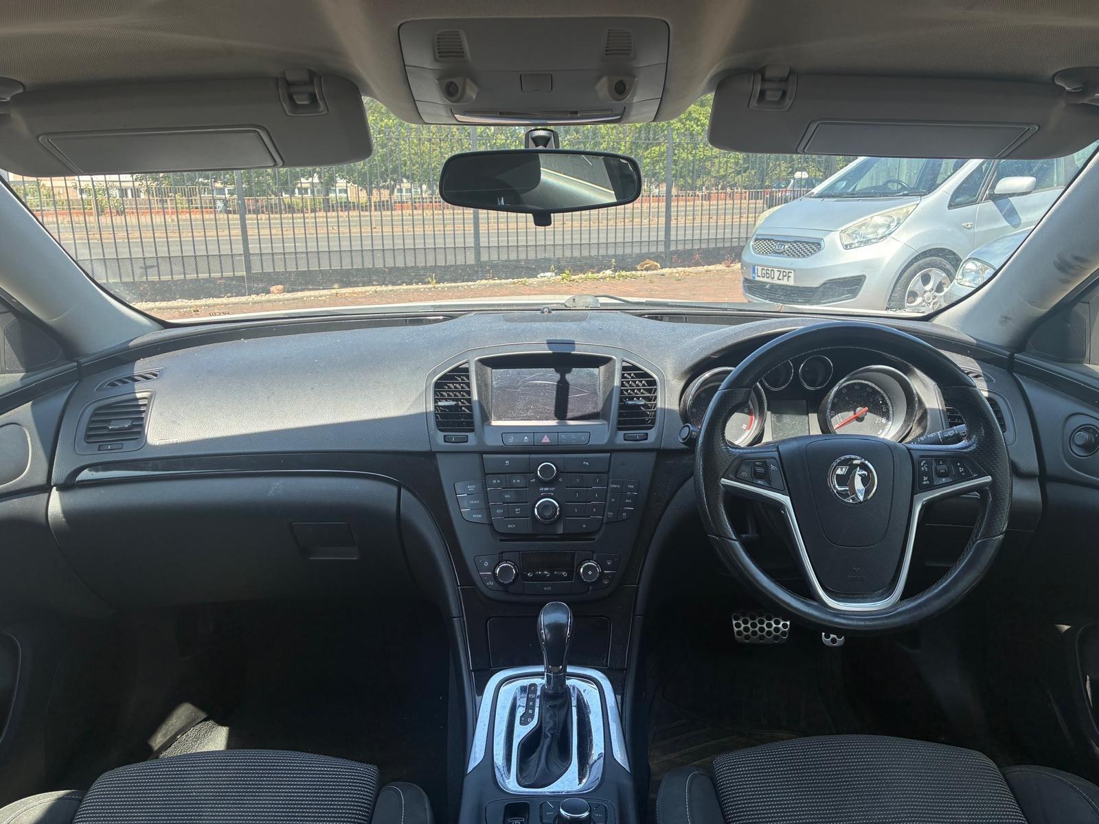Vauxhall Insignia view 18