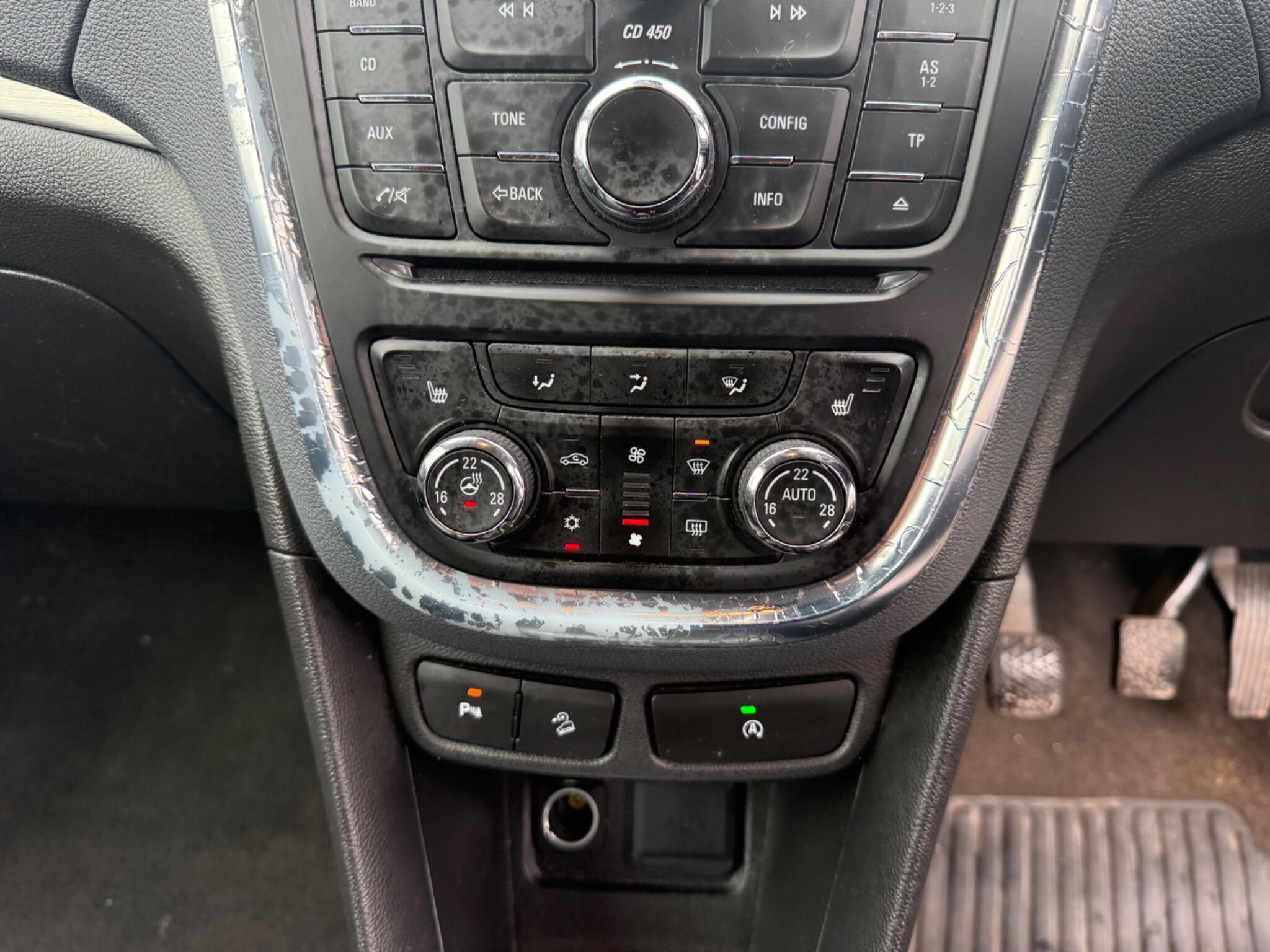 2016 Vauxhall Mokka image 23