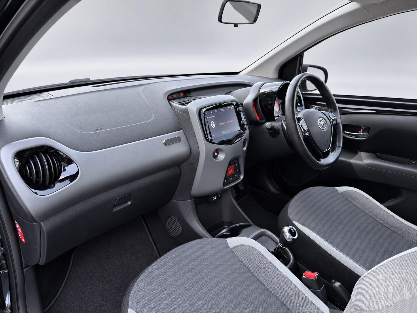 Toyota Aygo view 35