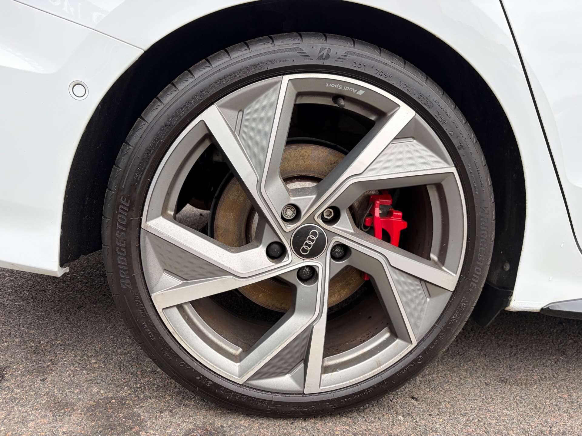 Audi S3 view 12