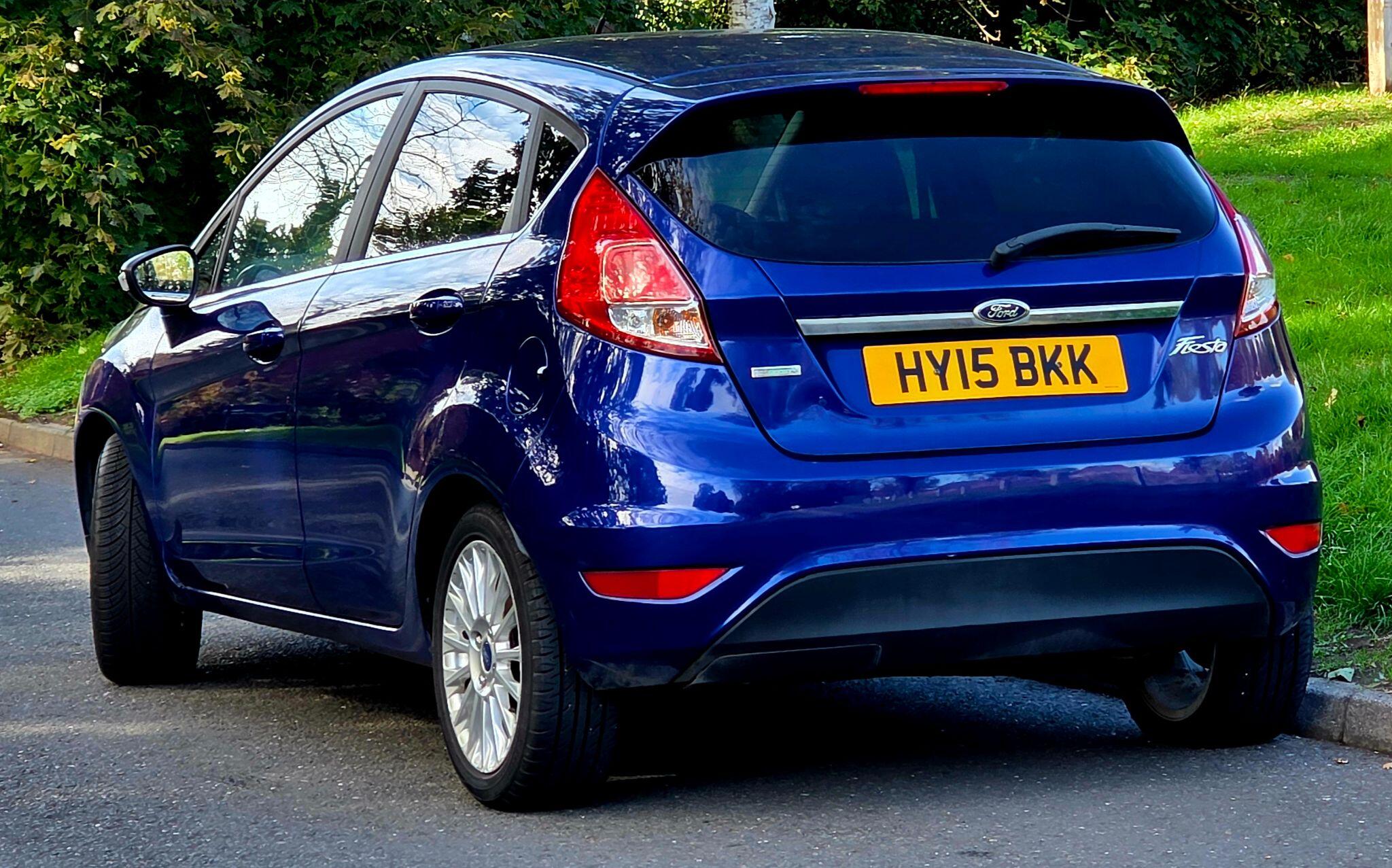 Ford Fiesta view 24