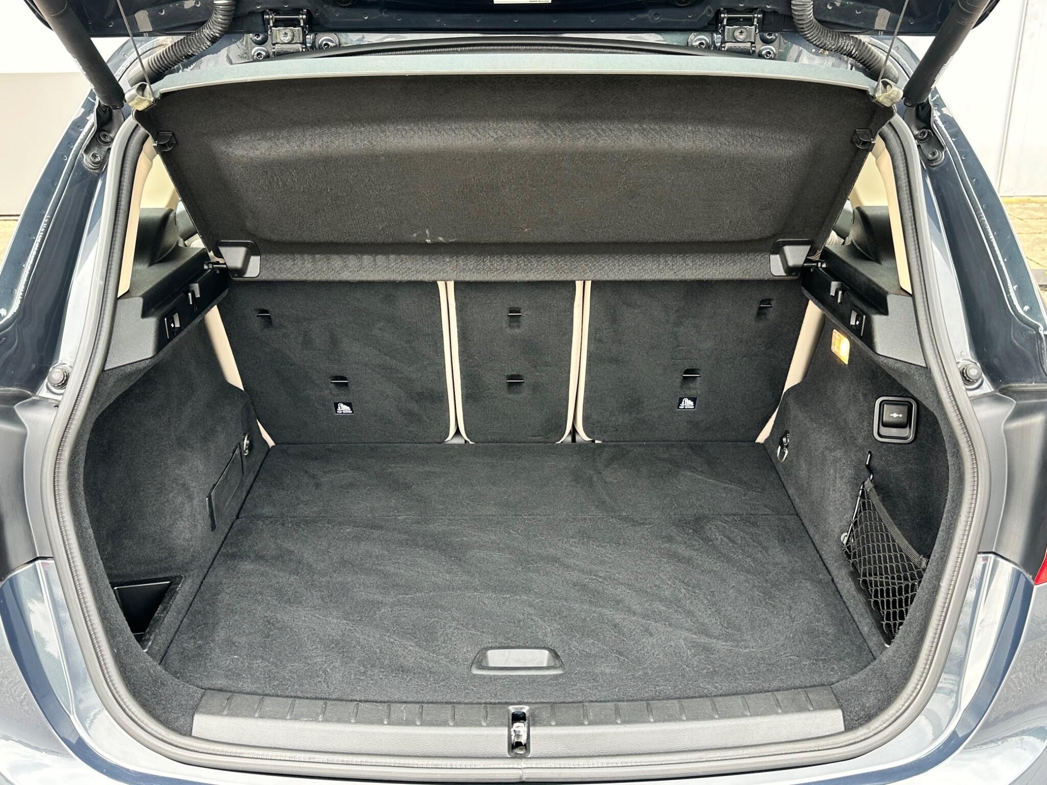 BMW 2 Series view 12