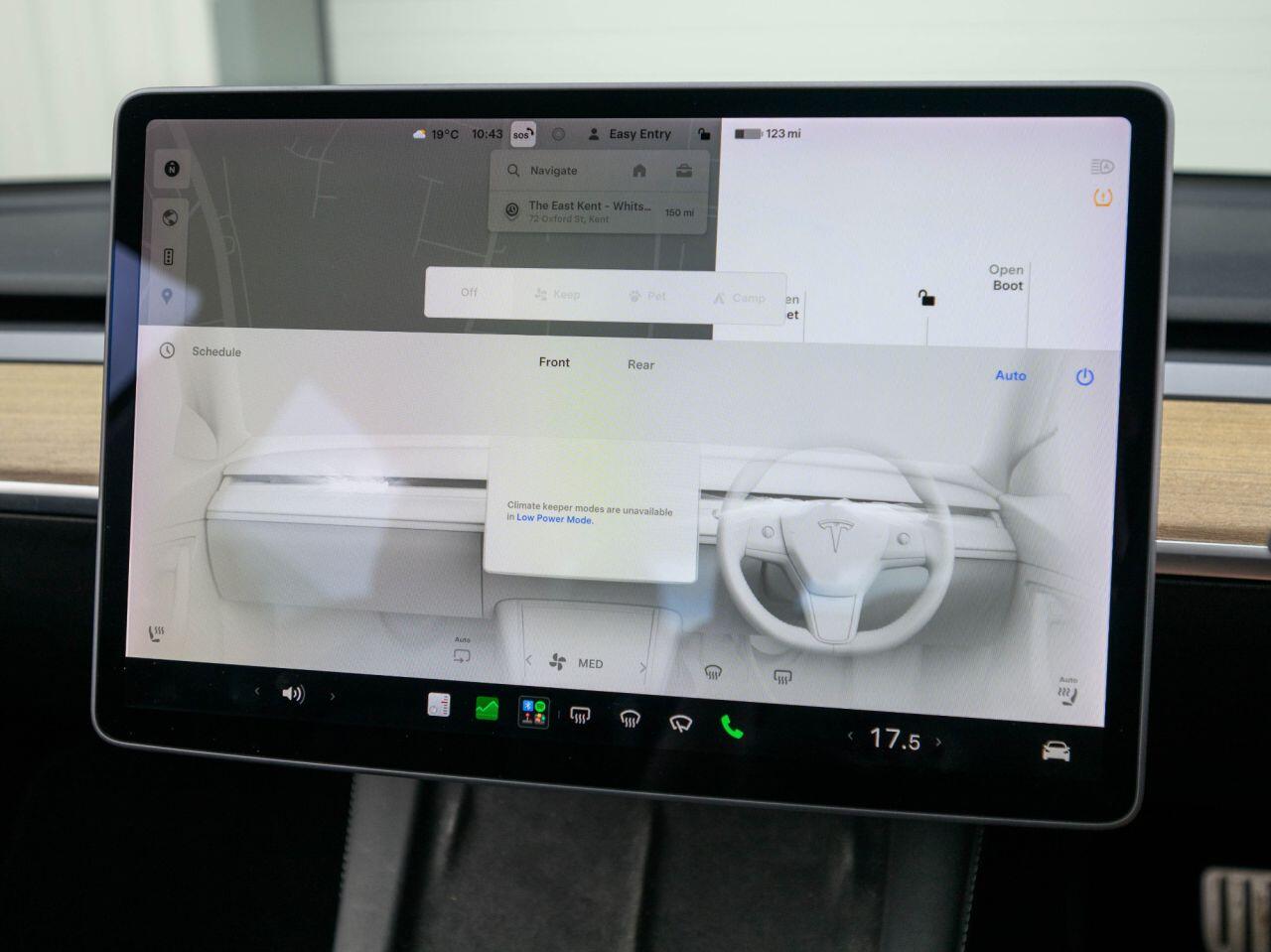 Tesla Model 3 view 21