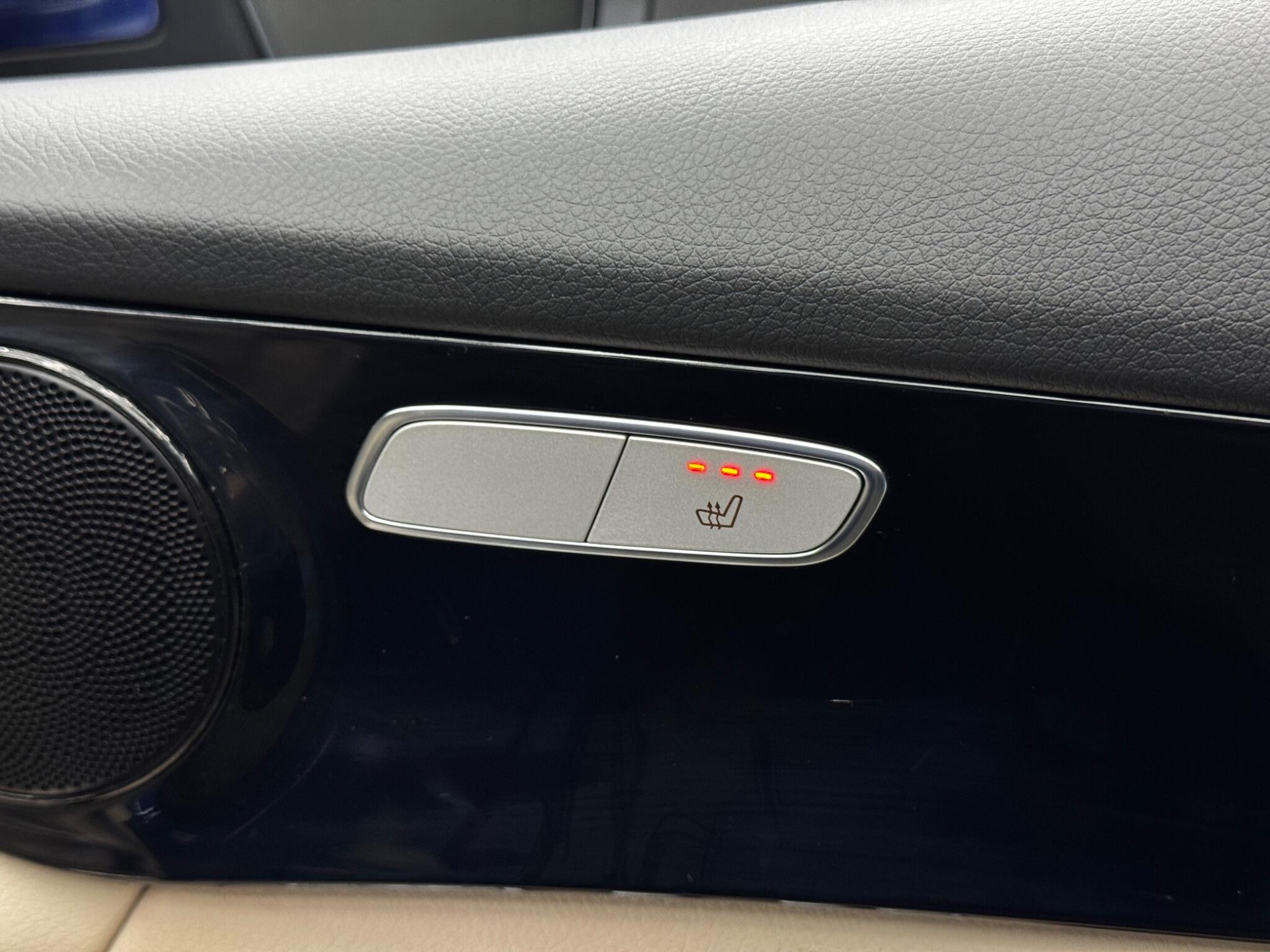 Mercedes-Benz GLC view 38