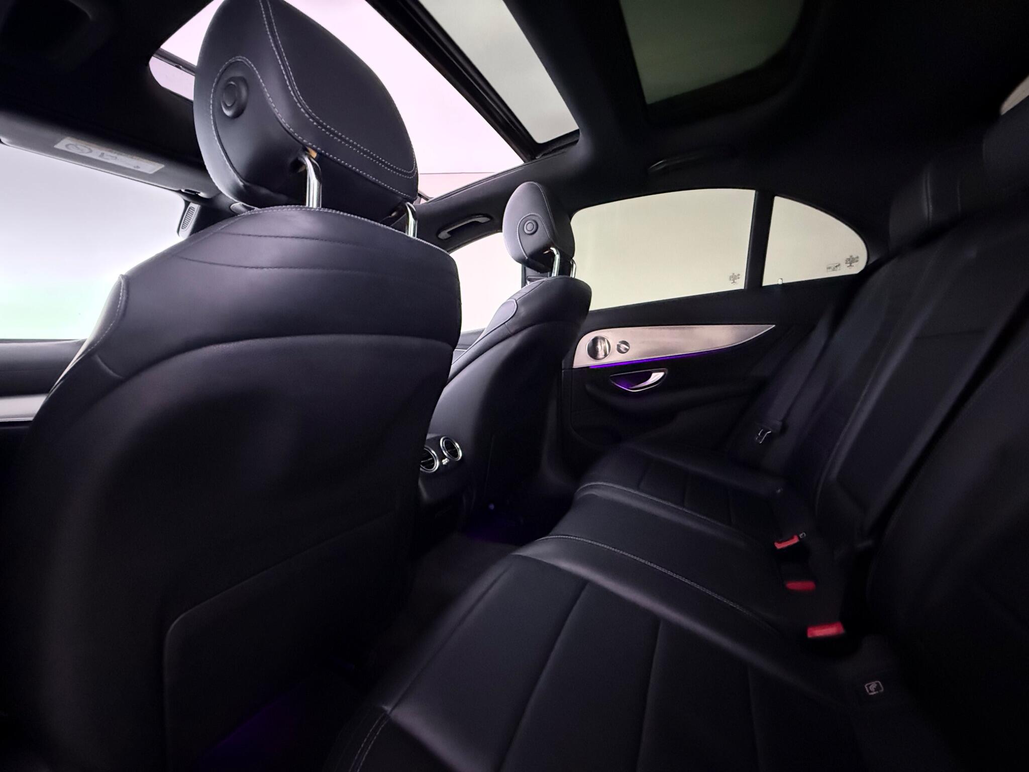 Mercedes-Benz E-Class view 31