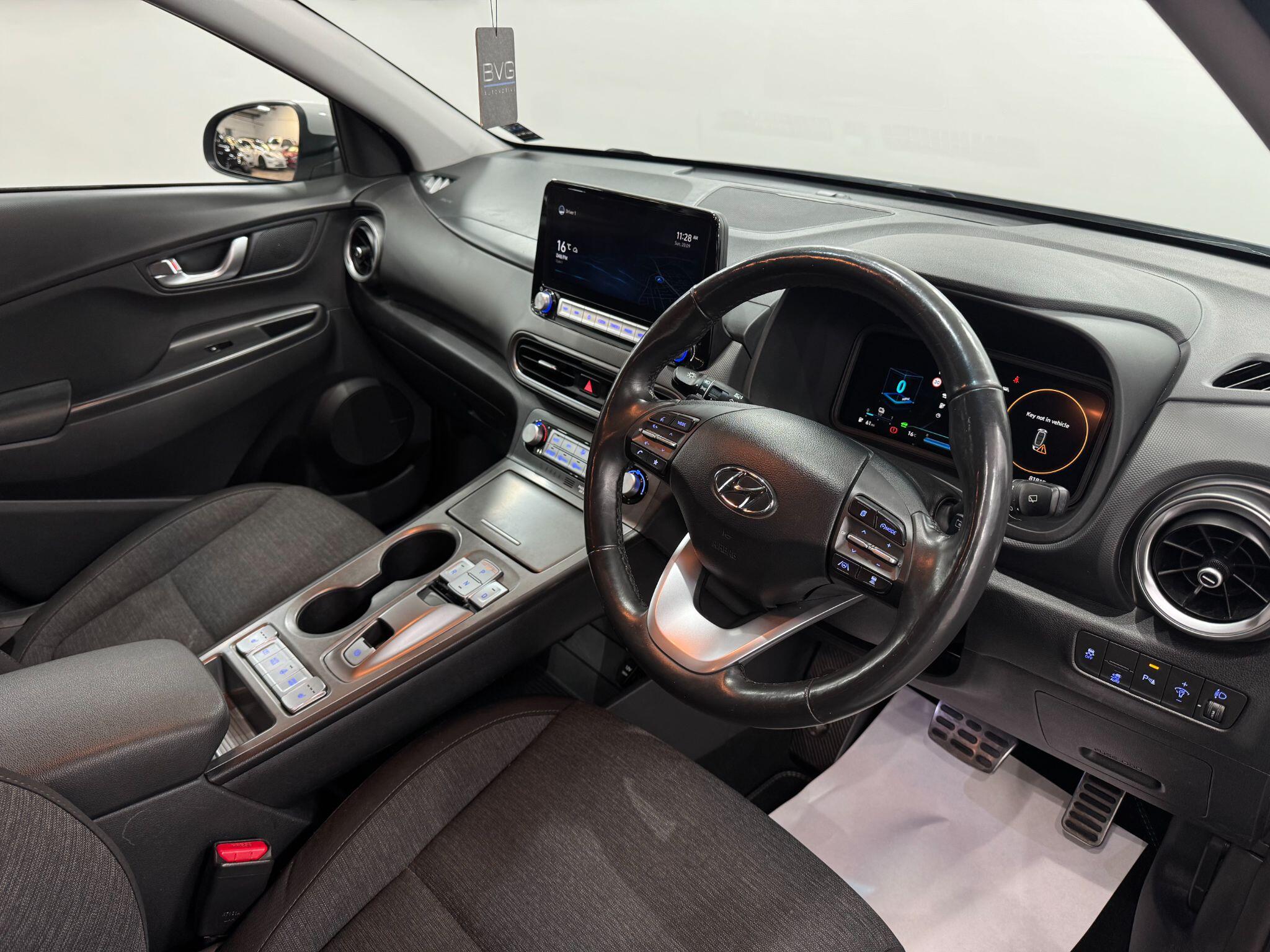 Hyundai Kona view 29