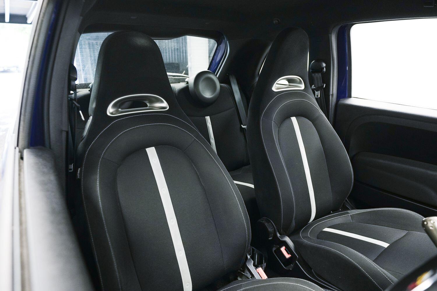 Abarth 595 view 10
