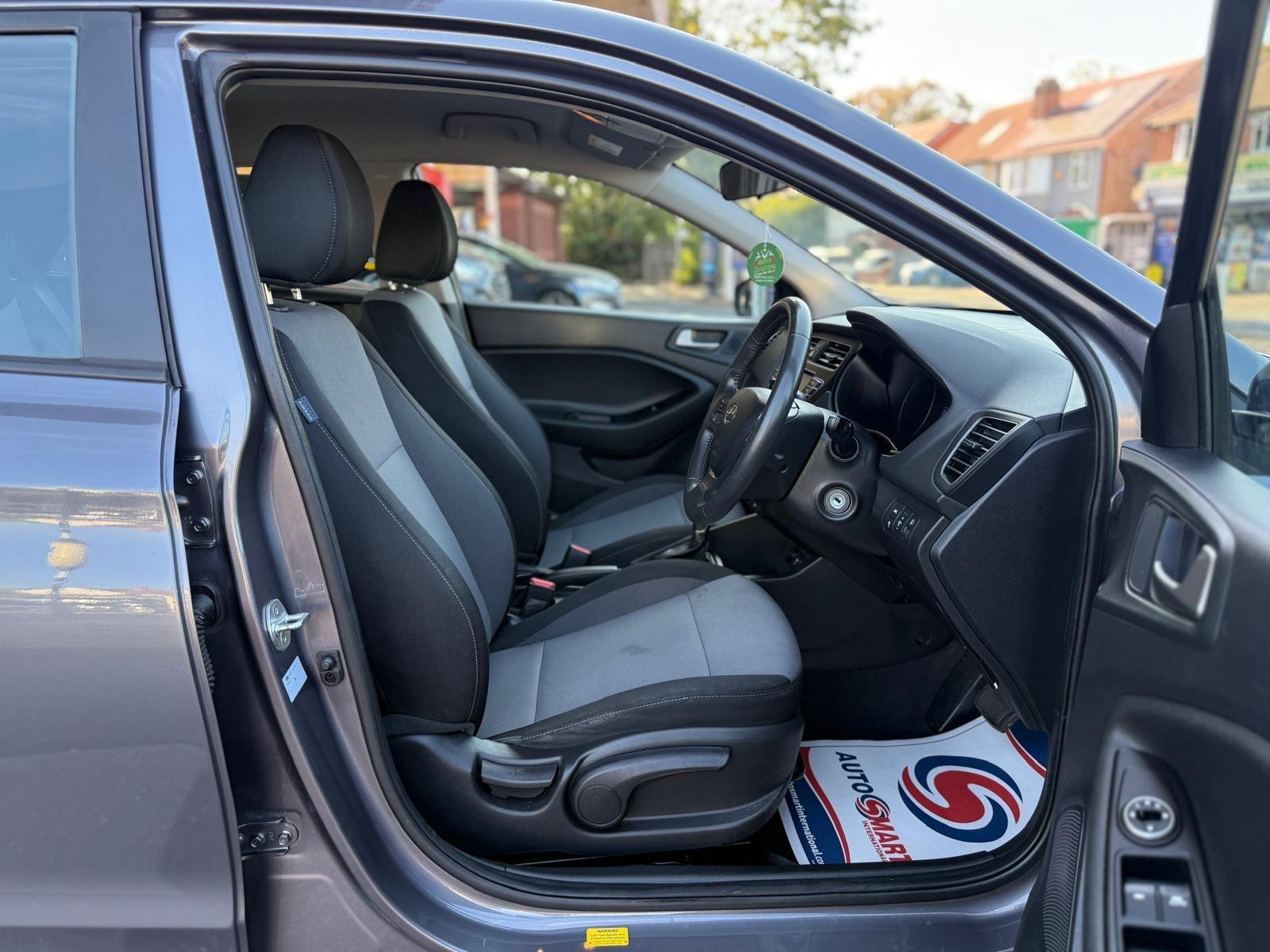 Hyundai I20 view 23