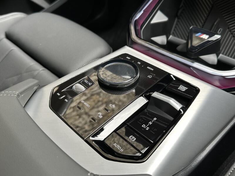 BMW X3 view 10