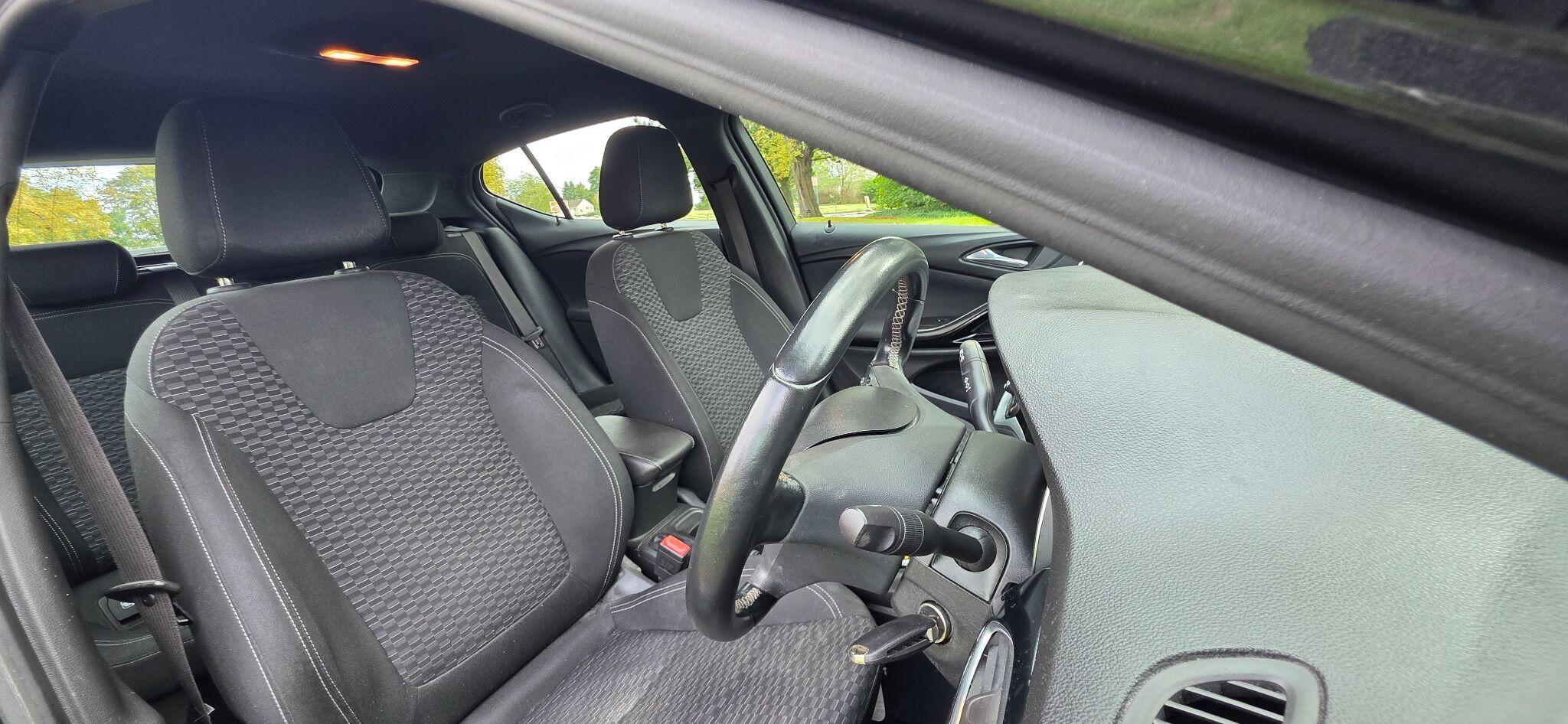 Vauxhall Astra view 26