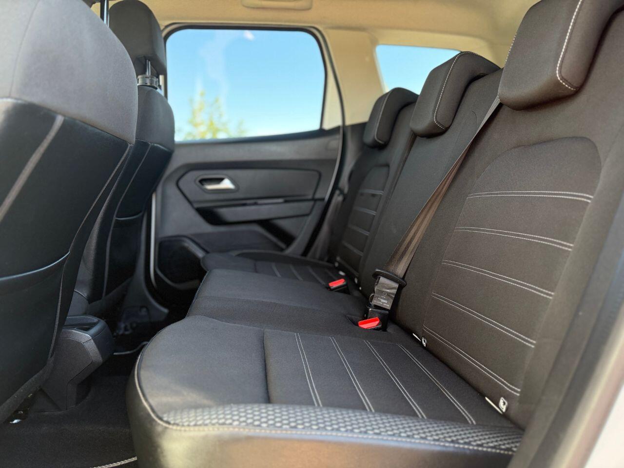 Dacia Duster view 14