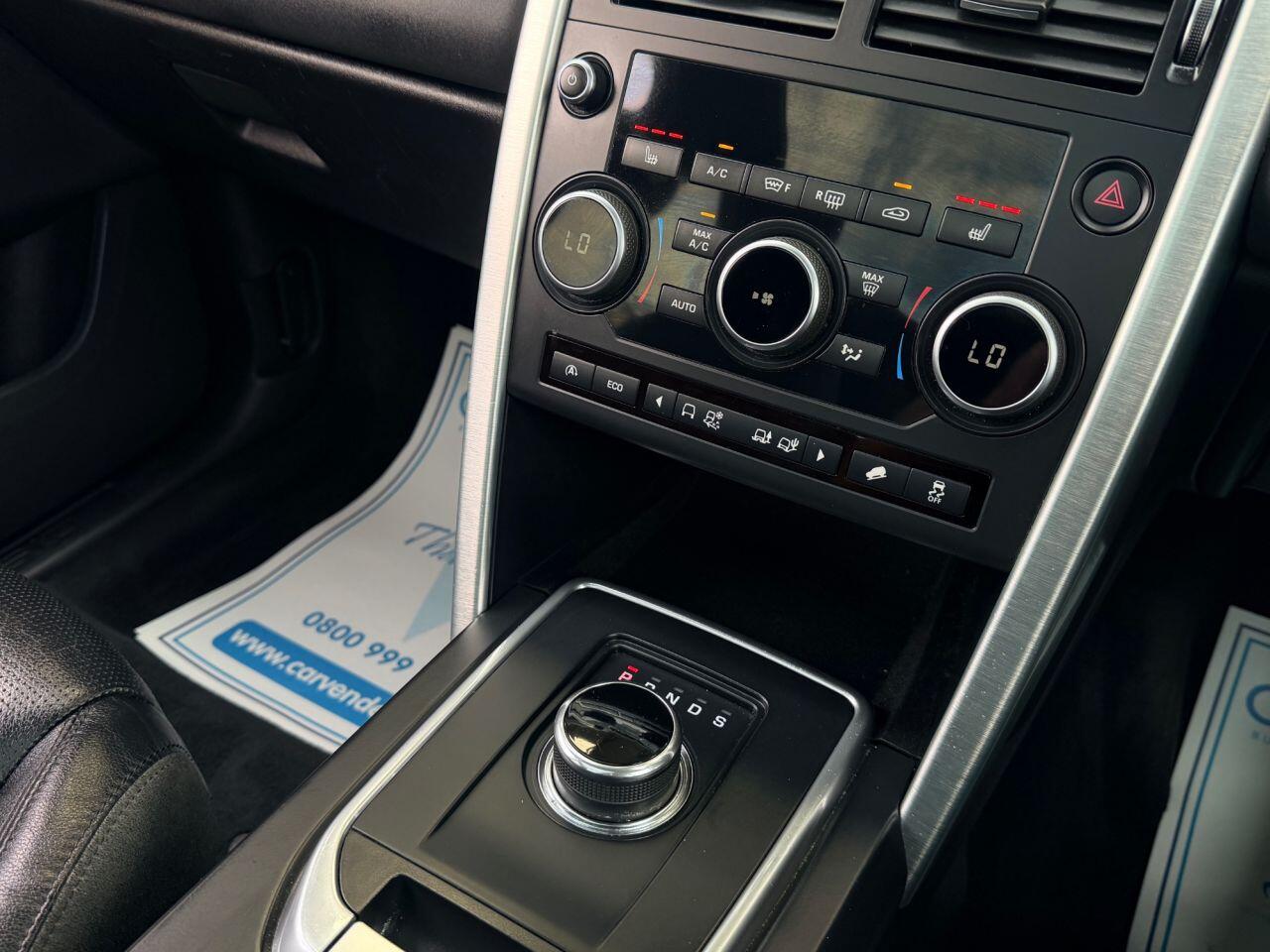 Land Rover Discovery Sport view 36