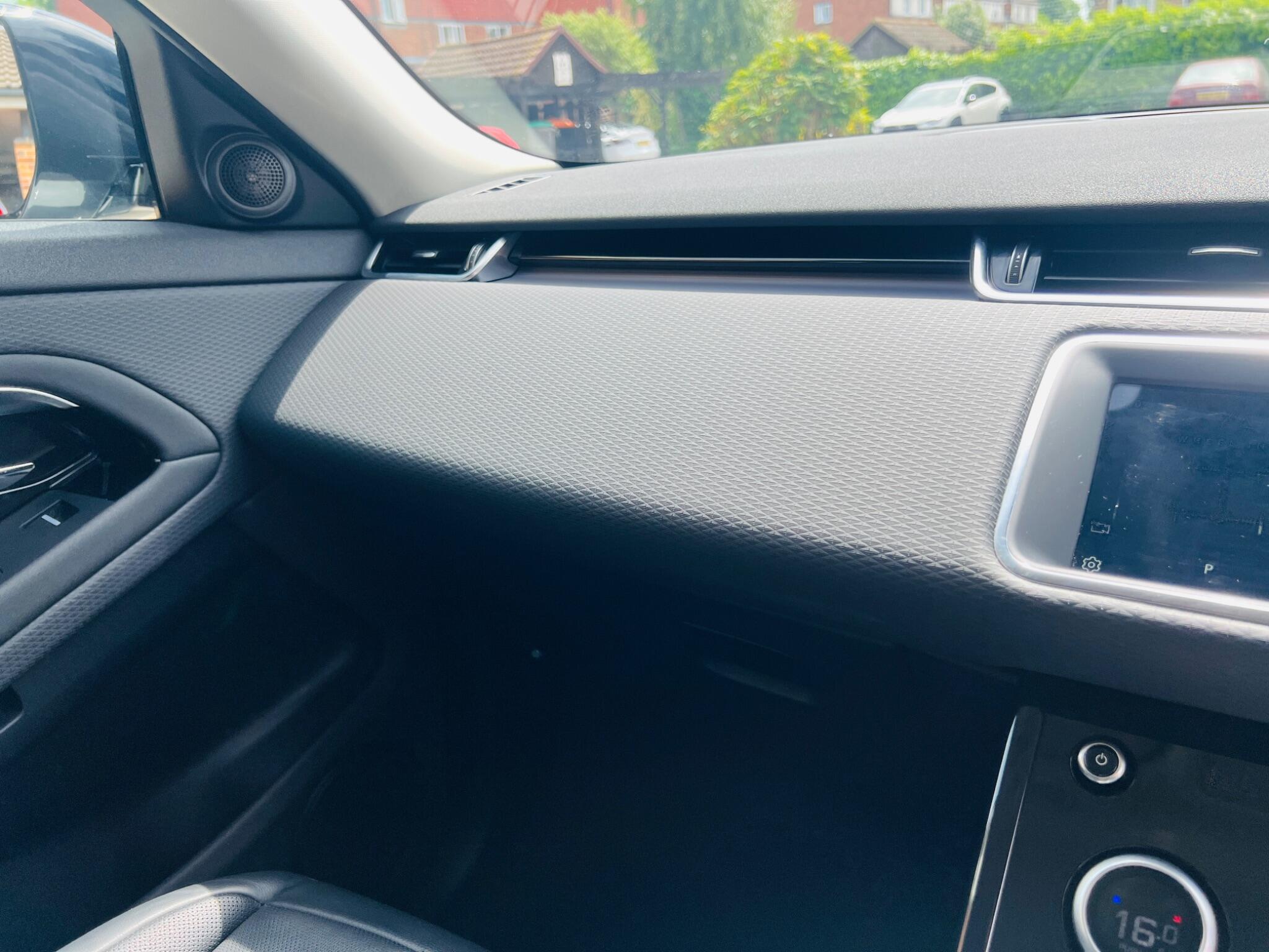 Land Rover Range Rover Evoque view 47