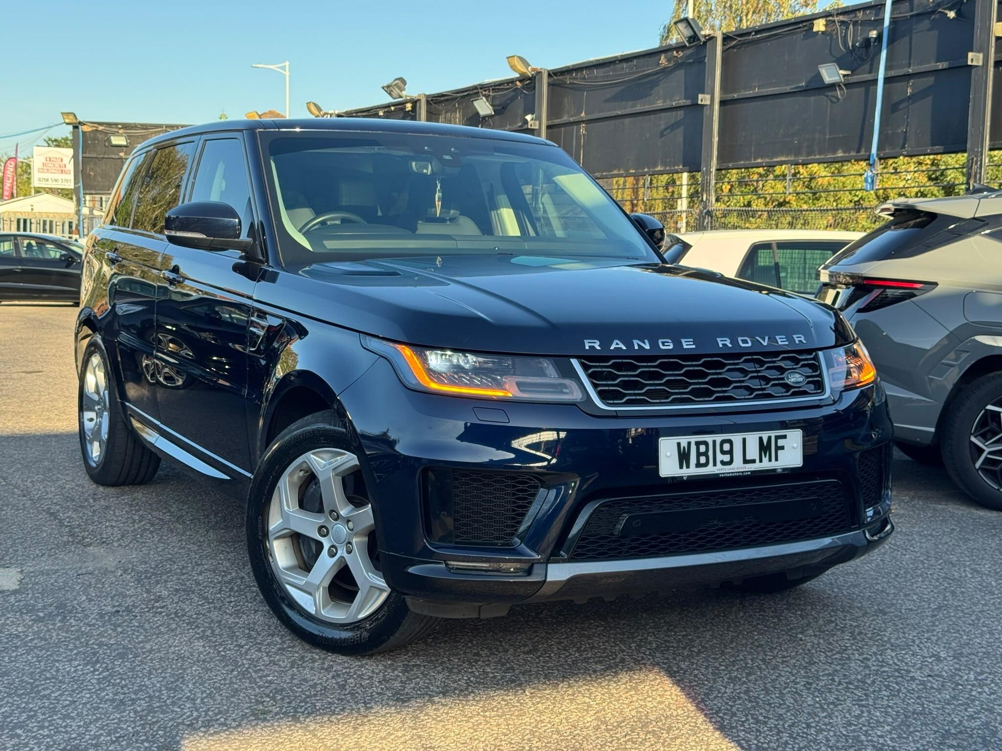 Land Rover Range Rover Sport view 12