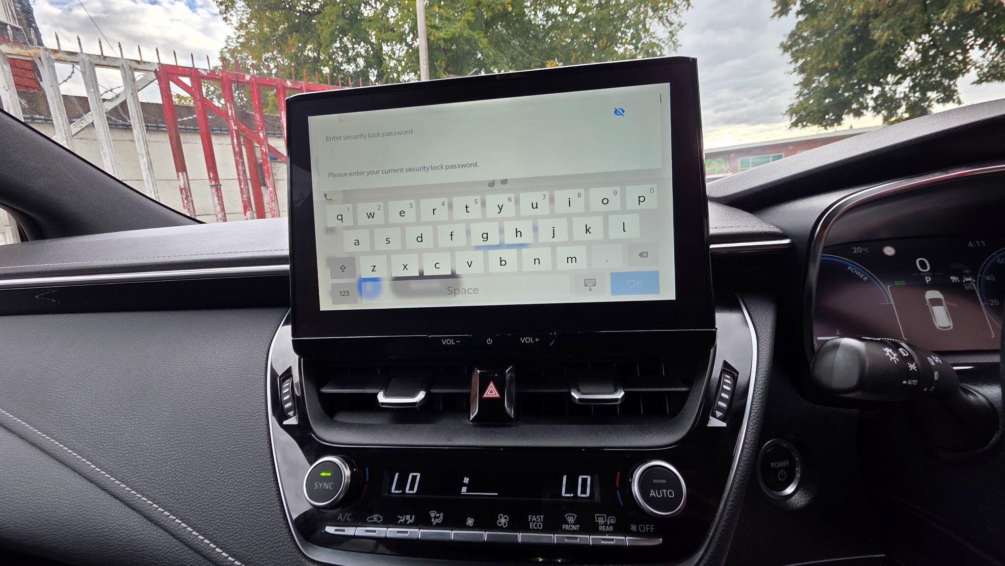 Toyota Corolla view 21