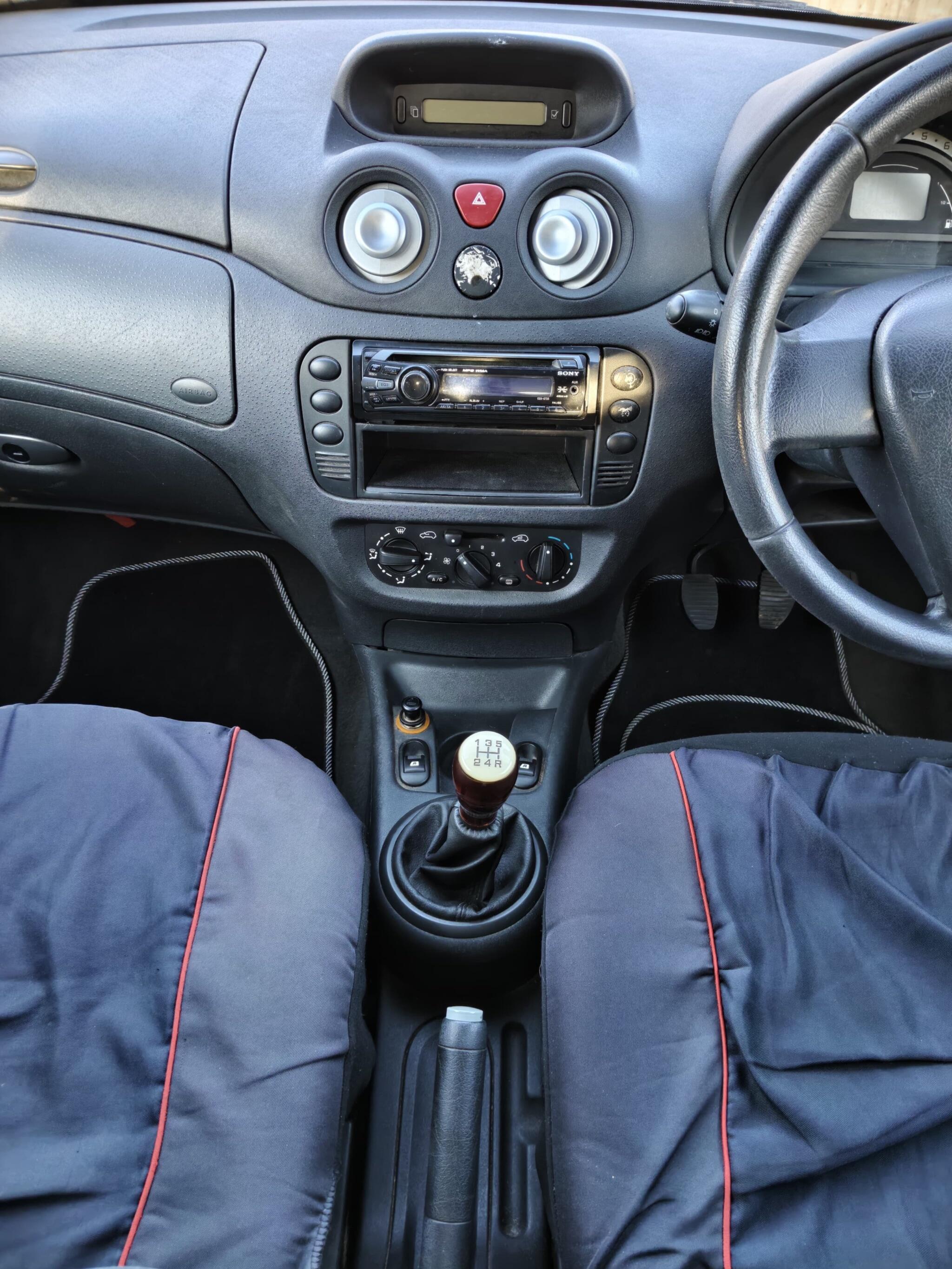 Citroen C3 view 18